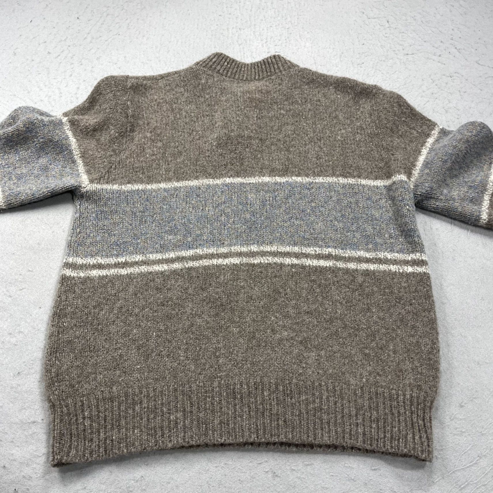 Vintage VINTAGE Boathouse Row Mens L Sweater Brown Striped Wool Knit Pullover 90s Logo Knit Hoodie? Size US L / EU 52-54 / 3 - 5 Thumbnail