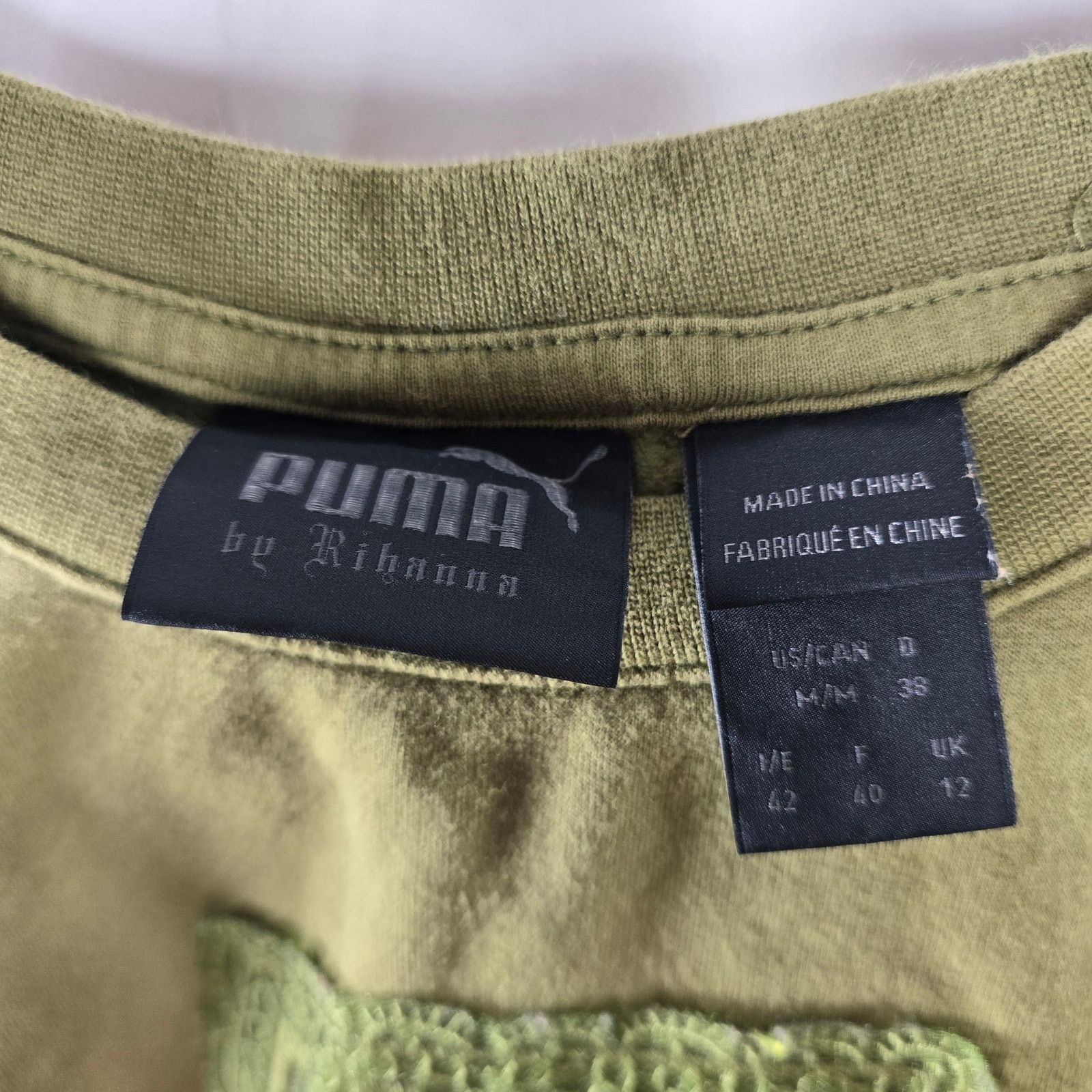 Fenty Fenty Puma by Rihanna Olive Green Crop Sweatshirt Sz Medium Size M / US 6-8 / IT 42-44 - 2 Thumbnail