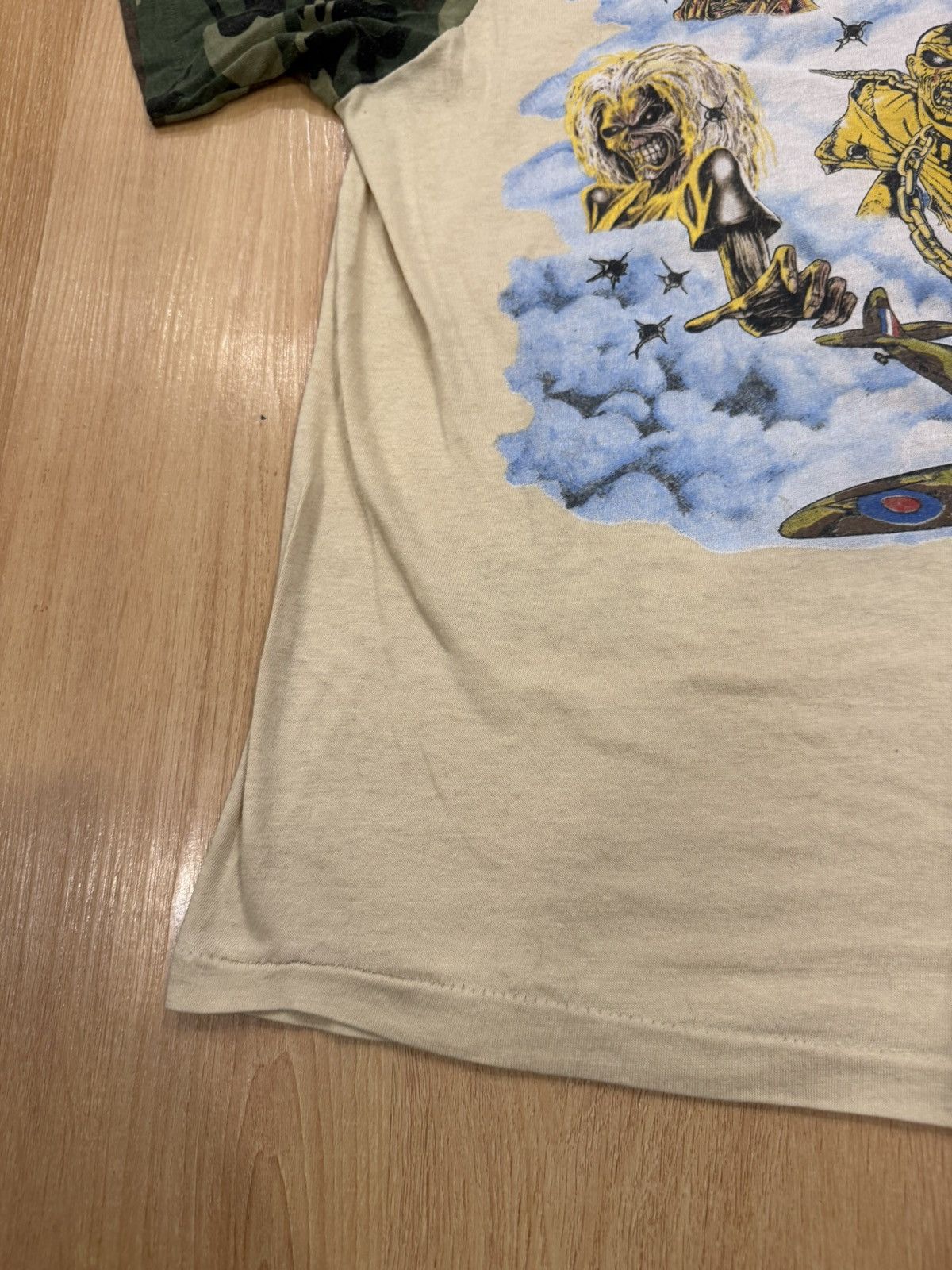 Iron Maiden Vintage 1984 Iron Maiden Tshirt Band Tee Size US S / EU 44-46 / 1 - 10 Thumbnail