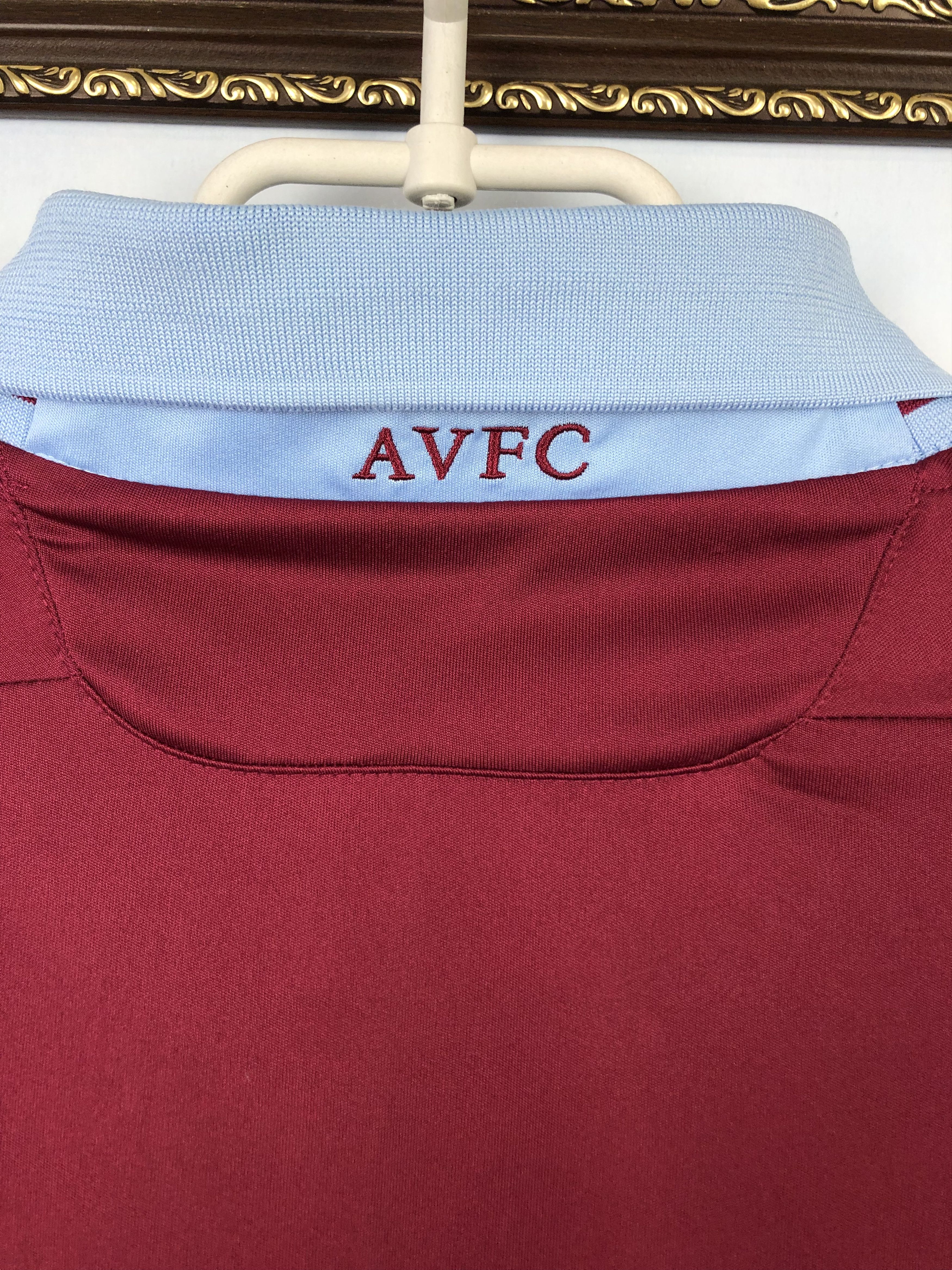 Vintage Aston Villa football shirt 2012 Soccer Long Sleeve Jersey Size US L / EU 52-54 / 3 - 8 Thumbnail