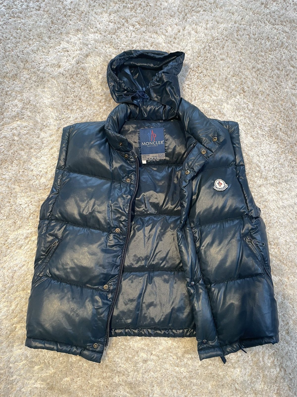 Moncler 🔥STEAL🔥 Moncler Grenoble Navy Vest Size US S Size US S / EU 44-46 / 1 - 3 Thumbnail