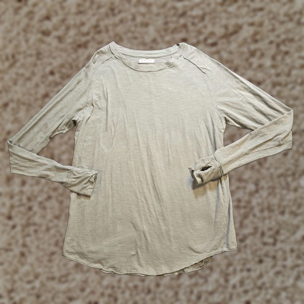 Free People Free People Top Womens Size M Green Round Neck Long Sleeve Basic Minimal Blouse Shirt Womens Regular Knit Cotton Vintage No N/A Size M / US 6-8 / IT 42-44 - 1 Thumbnail