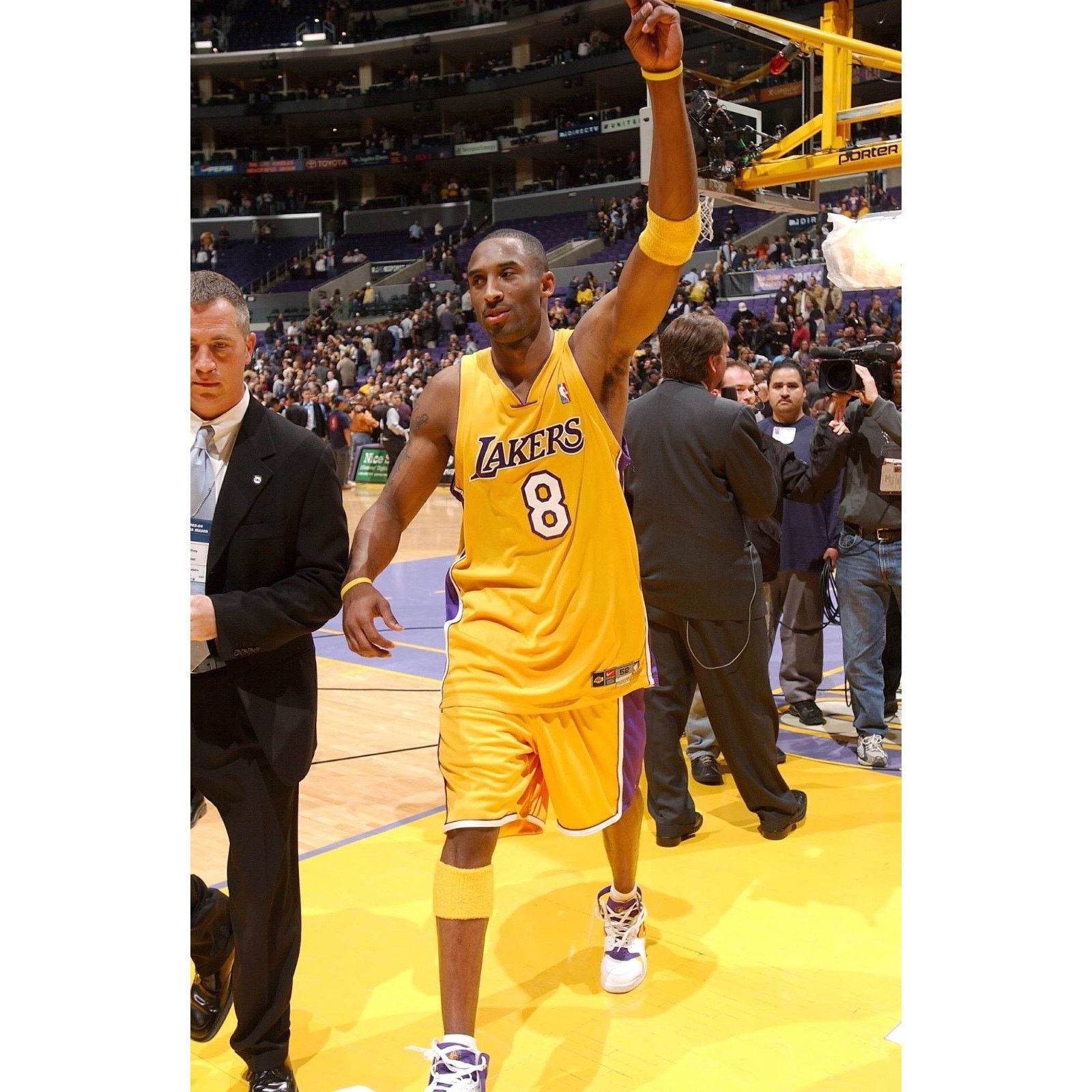 Adidas Kobe Bryant Los Angeles Lakers #8 Adidas NBA Jersey Sz M Size US M / EU 48-50 / 2 - 15 Thumbnail