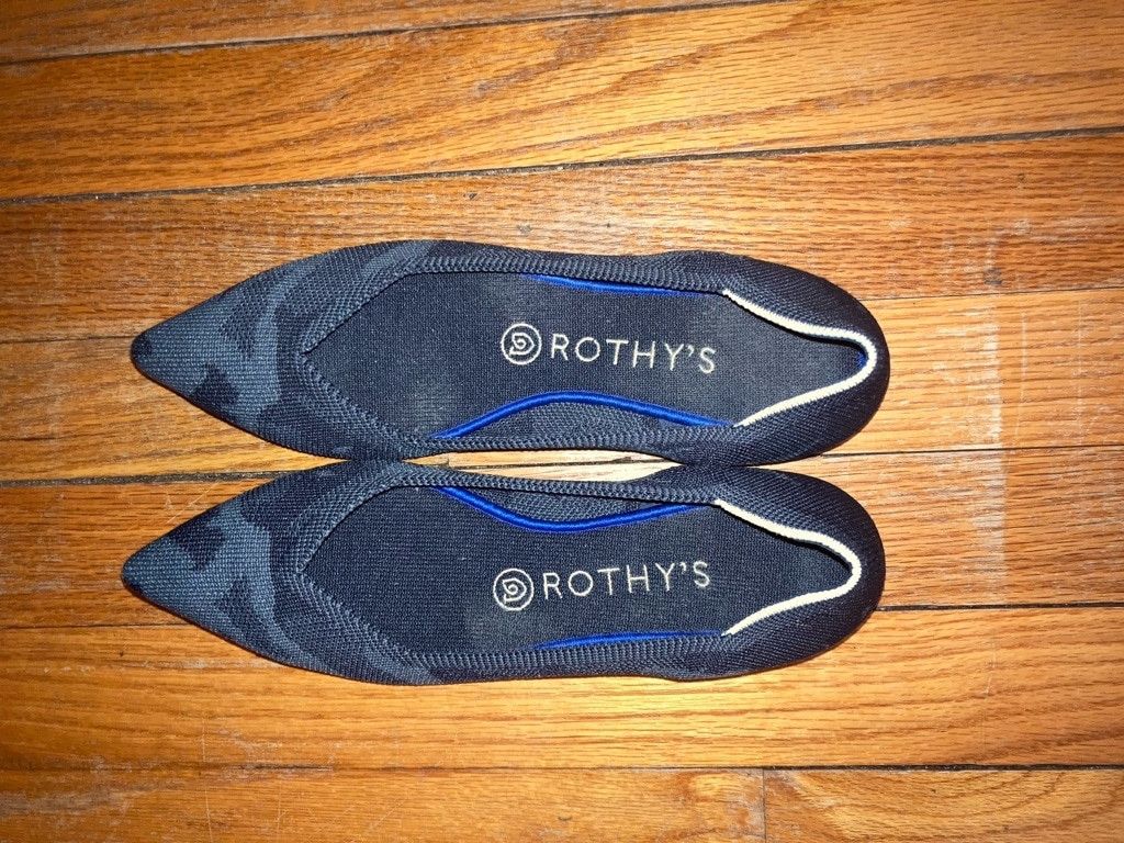 Rothy's Rothy's The Point Black flat w/ White Halo size 8.5 Size US 8.5 / IT 38.5 - 2 Thumbnail