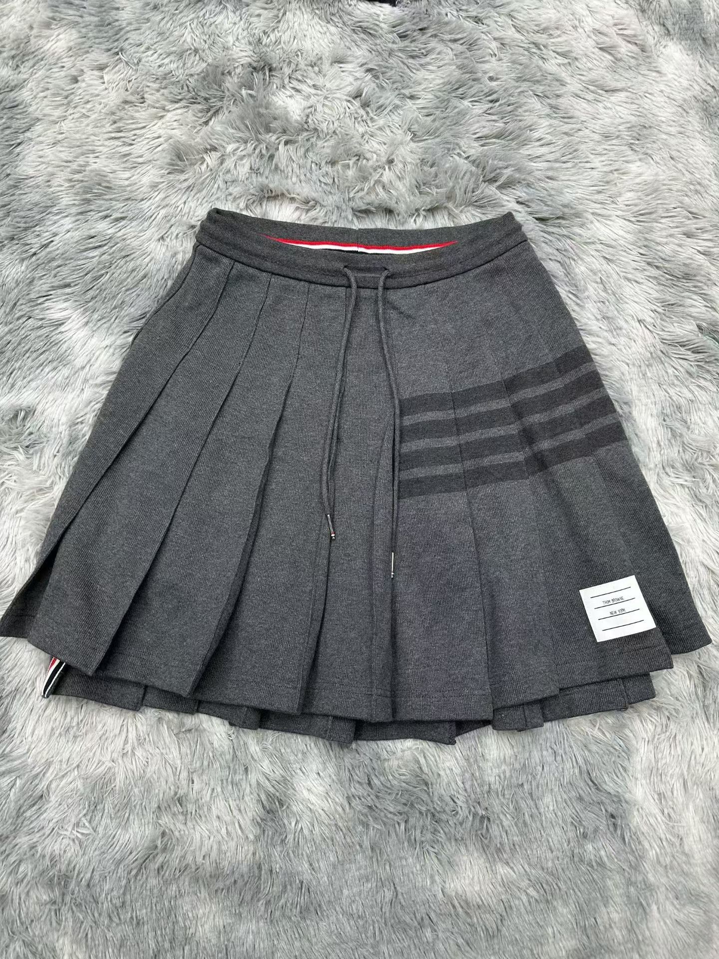 Thom Browne Thom Browne Brown Skirt 42 Women Size 42" / US 20 - 1 Thumbnail