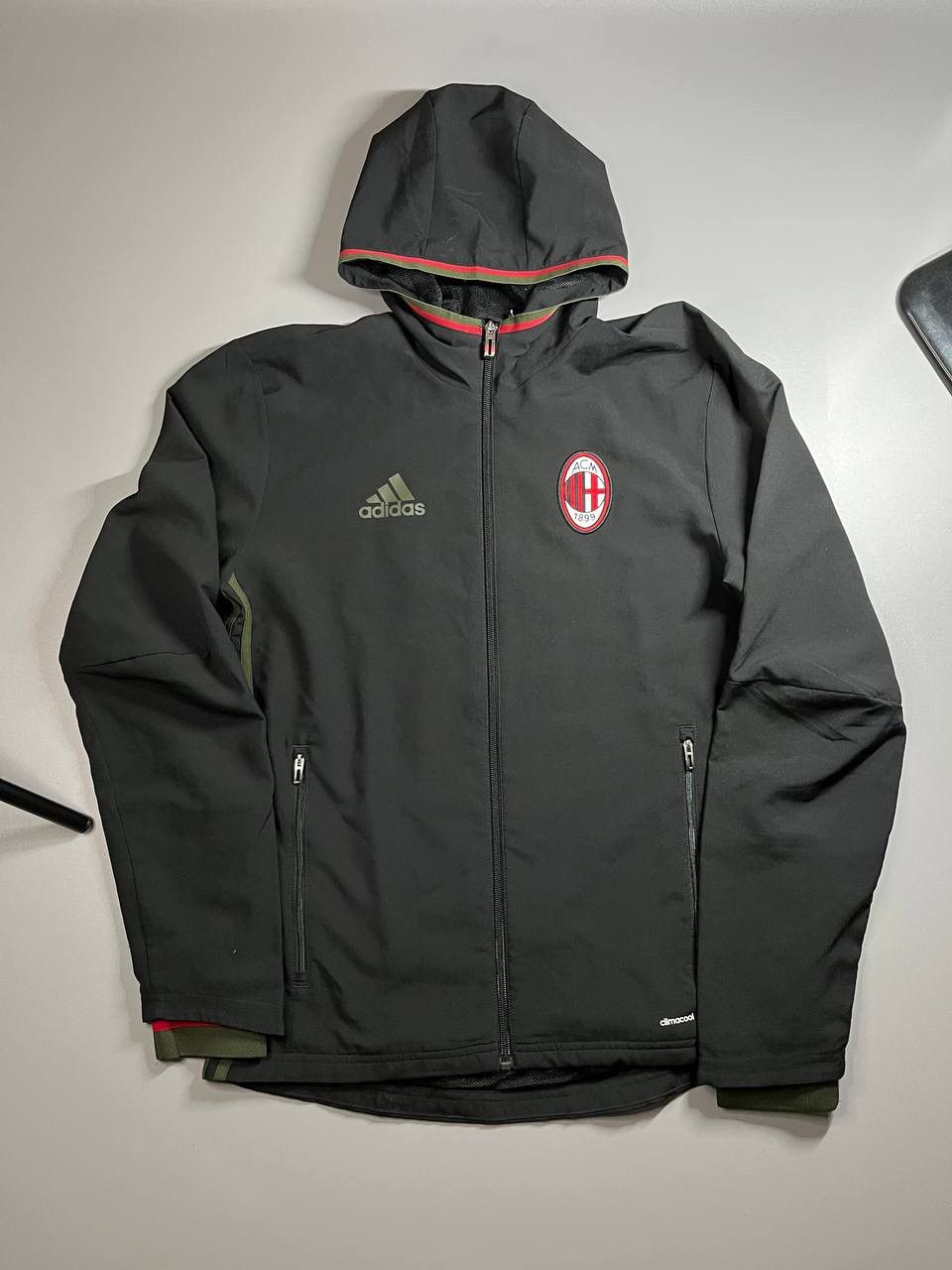 Adidas Vintage adidas AC Milan soccer jacket size S Camo striped Size US S / EU 44-46 / 1 - 1 Thumbnail