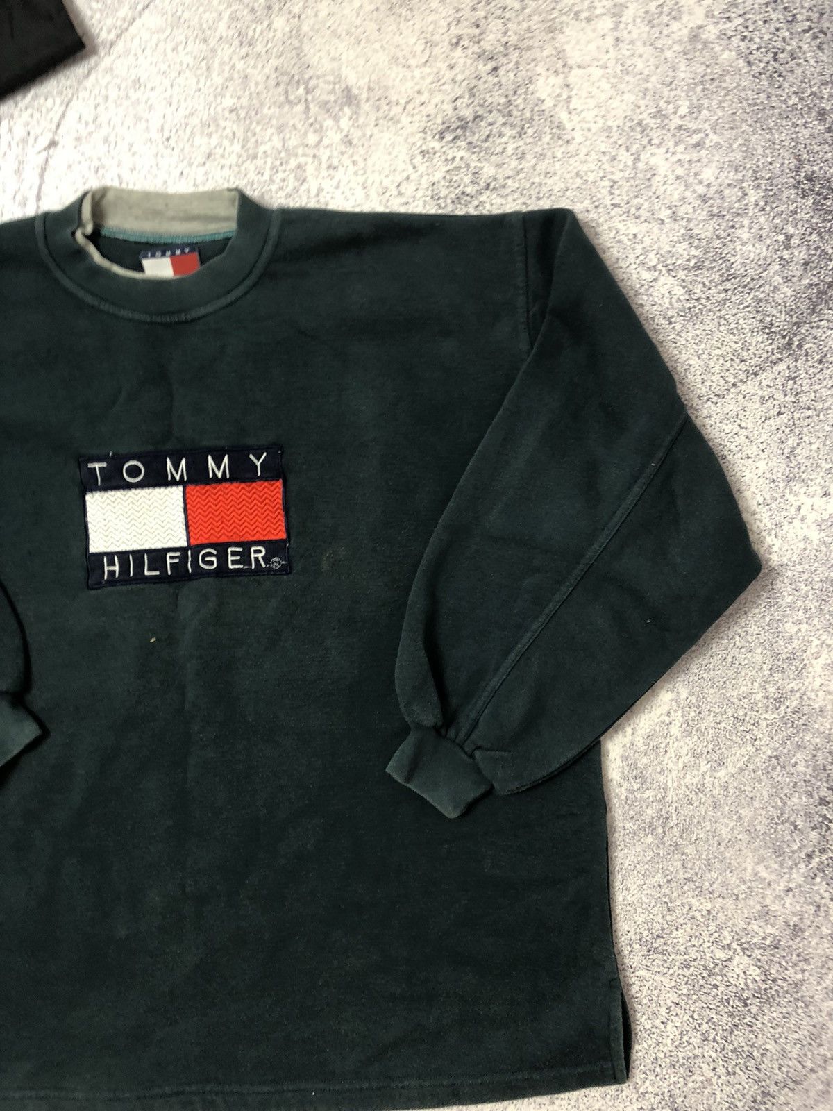 Tommy Hilfiger Men’s sweater Tommy Hilfiger big logo size Xl Size US XL / EU 56 / 4 - 2 Thumbnail