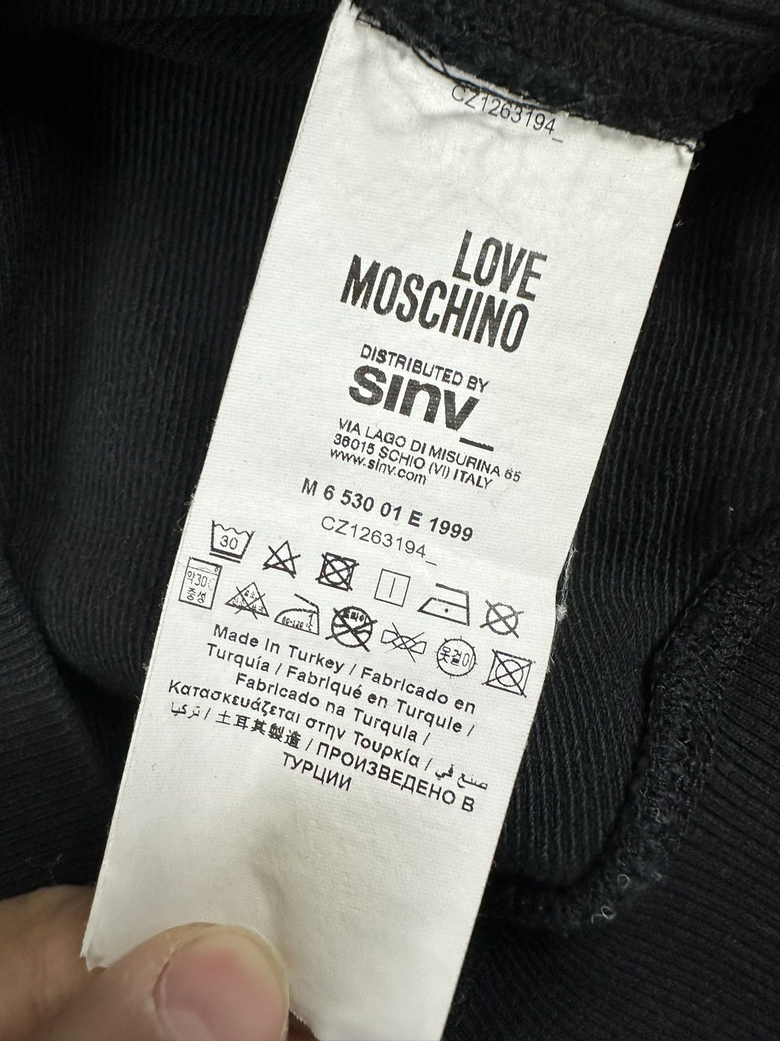 Moschino Love Moschino Big Logo Graphic Sweatshirt Crewneck Size US XL / EU 56 / 4 - 14 Thumbnail