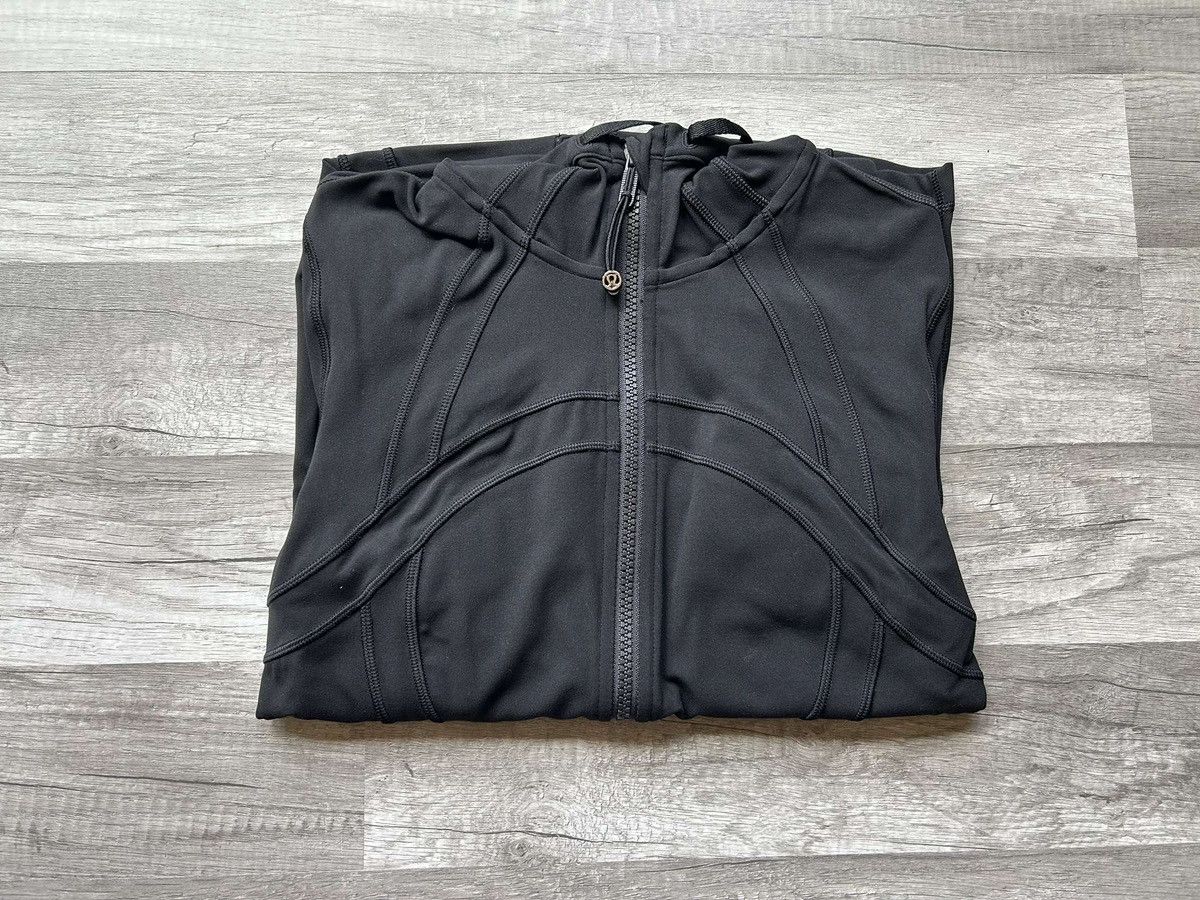 Lululemon Lululemon Define Jacket Hooded Nulu Black Size 6 Small Size S / US 4 / IT 40 - 4 Thumbnail