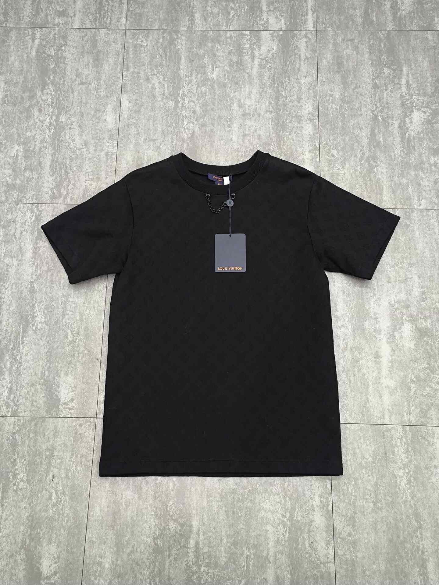 Louis Vuitton Louis Vuitton Black T-Shirt xxs Men Size US XXS / EU 40 - 1 Thumbnail