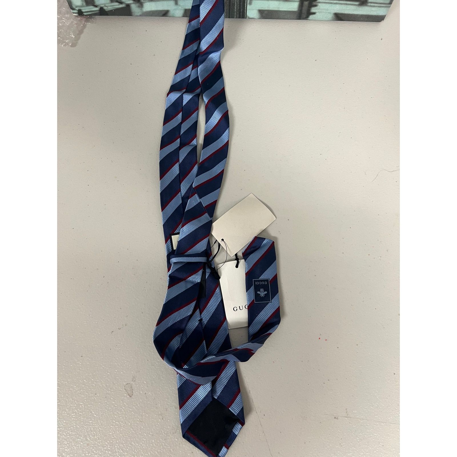 Gucci Gucci Blue and Red Diagonal Striped Silk Tie Size ONE SIZE - 3 Thumbnail