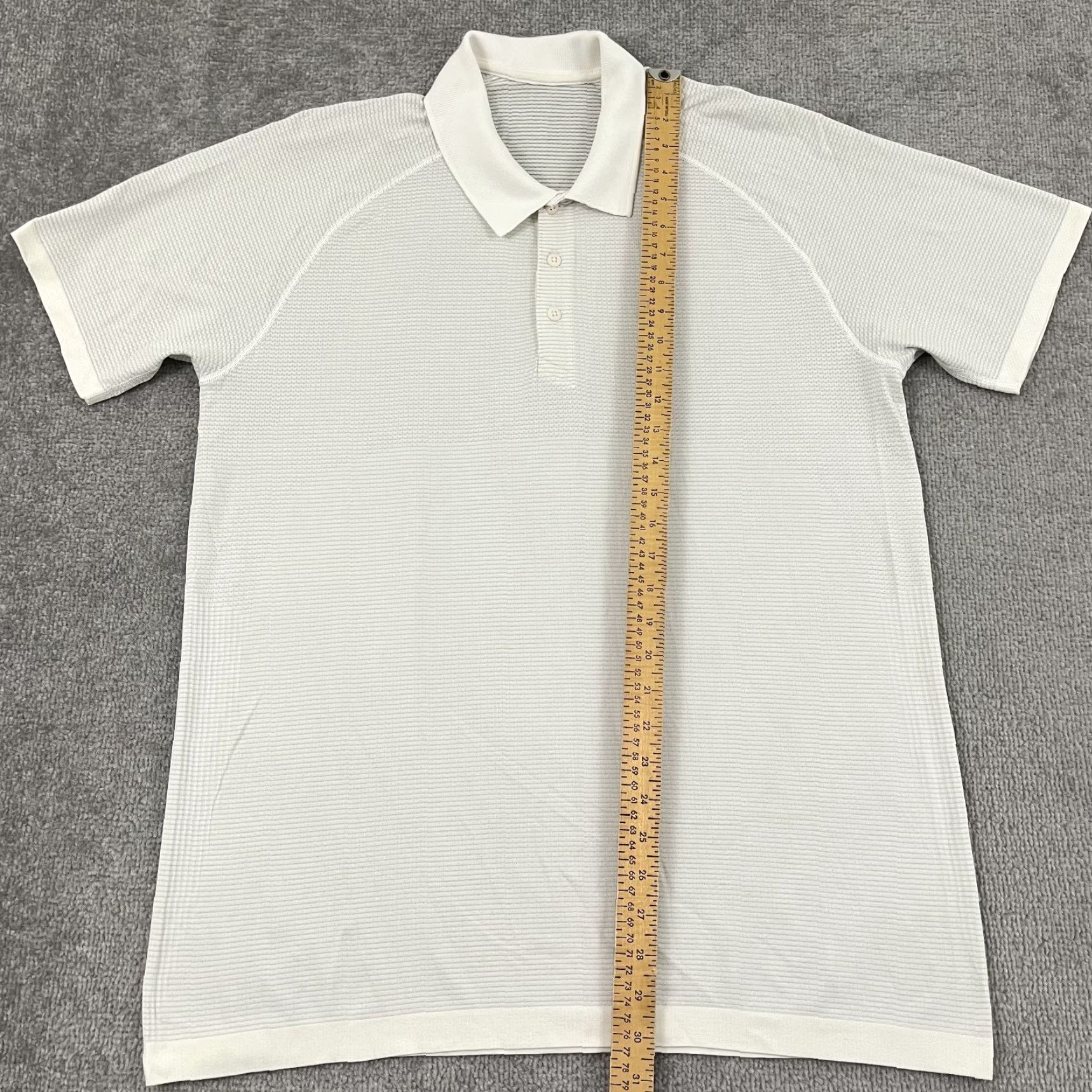 Lululemon Lululemon Metal Vent Polo Shirt Mens XL White Performance Golf Casual Preppy Shirt Polo Mens XL White Golf Preppy Metal Vent Tech Sports Size US XL / EU 56 / 4 - 4 Thumbnail