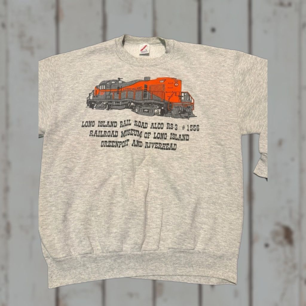 Jerzees VINTAGE Long Island Railroad (LIRR) ALCO RS-3 #1556 GRAY Sweatshirt L Navy Jersey Jerzees Unisex Adults Crew Neck Pullover Graphic Print Train 90s USA Size US L / EU 52-54 / 3 - 1 Thumbnail