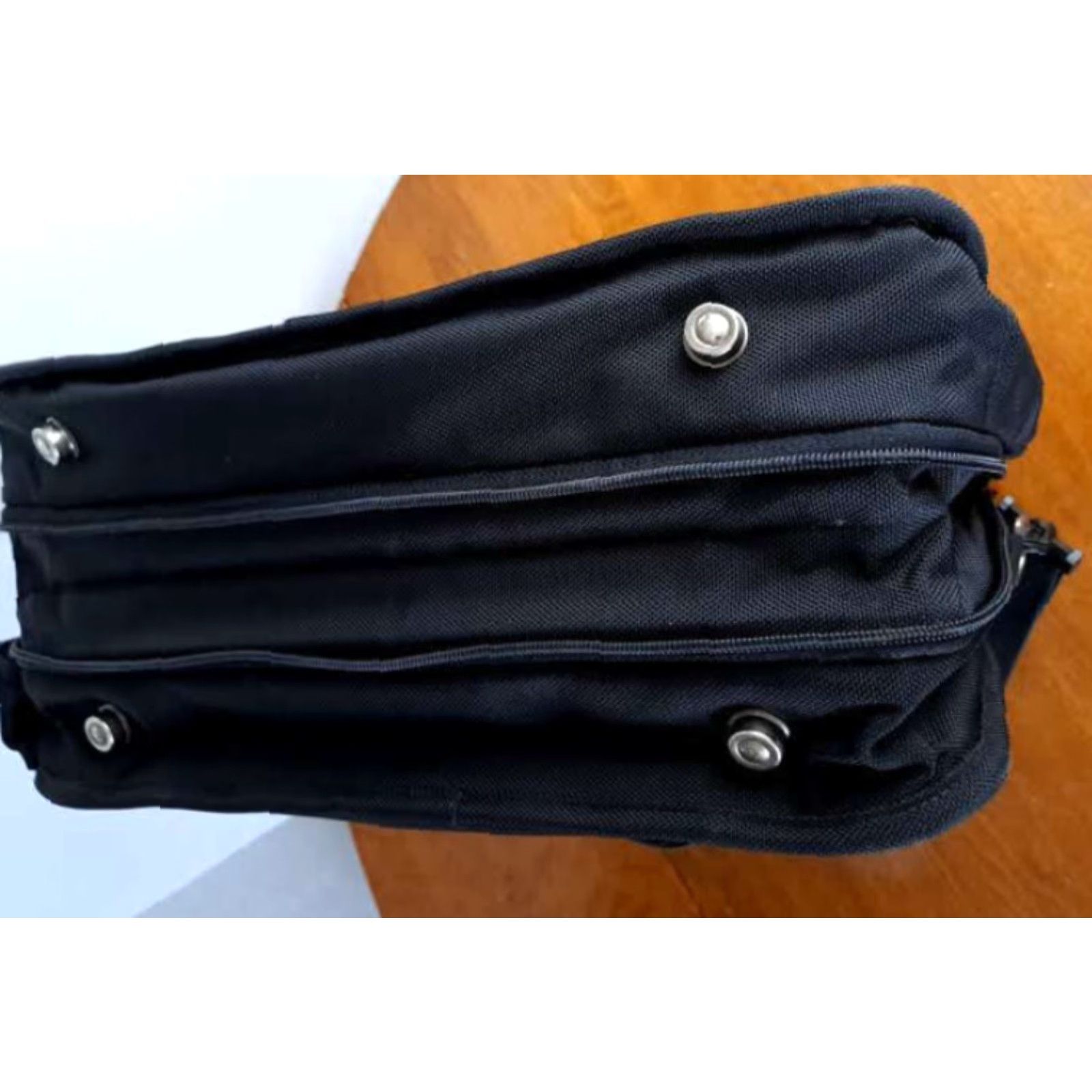 Vintage VINTAGE Detroit Golf Club 1899 Embroidered Canvas Messenger Shoulder Bag Topper, 7 Compartments, Travel, Medium, Black, Unisex Adults, Canvas Size ONE SIZE - 6 Thumbnail