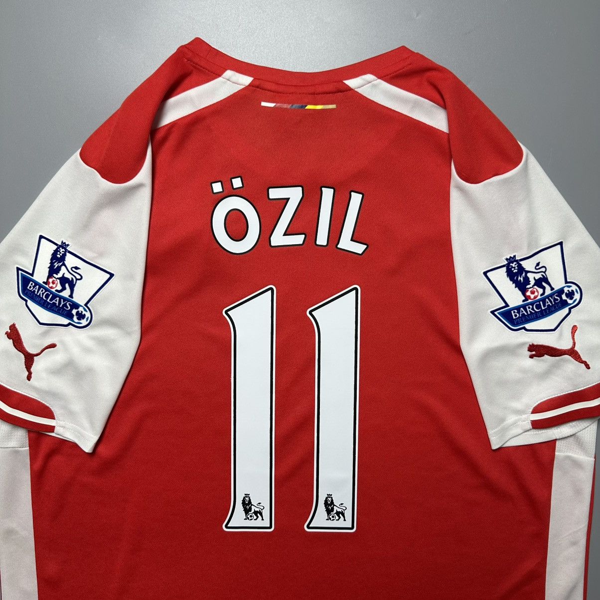 Puma ARSENAL PUMA 2014/2015 FOOTBALL SOCCER HOME JERSEY #11 OZIL Size US XL / EU 56 / 4 - 12 Thumbnail