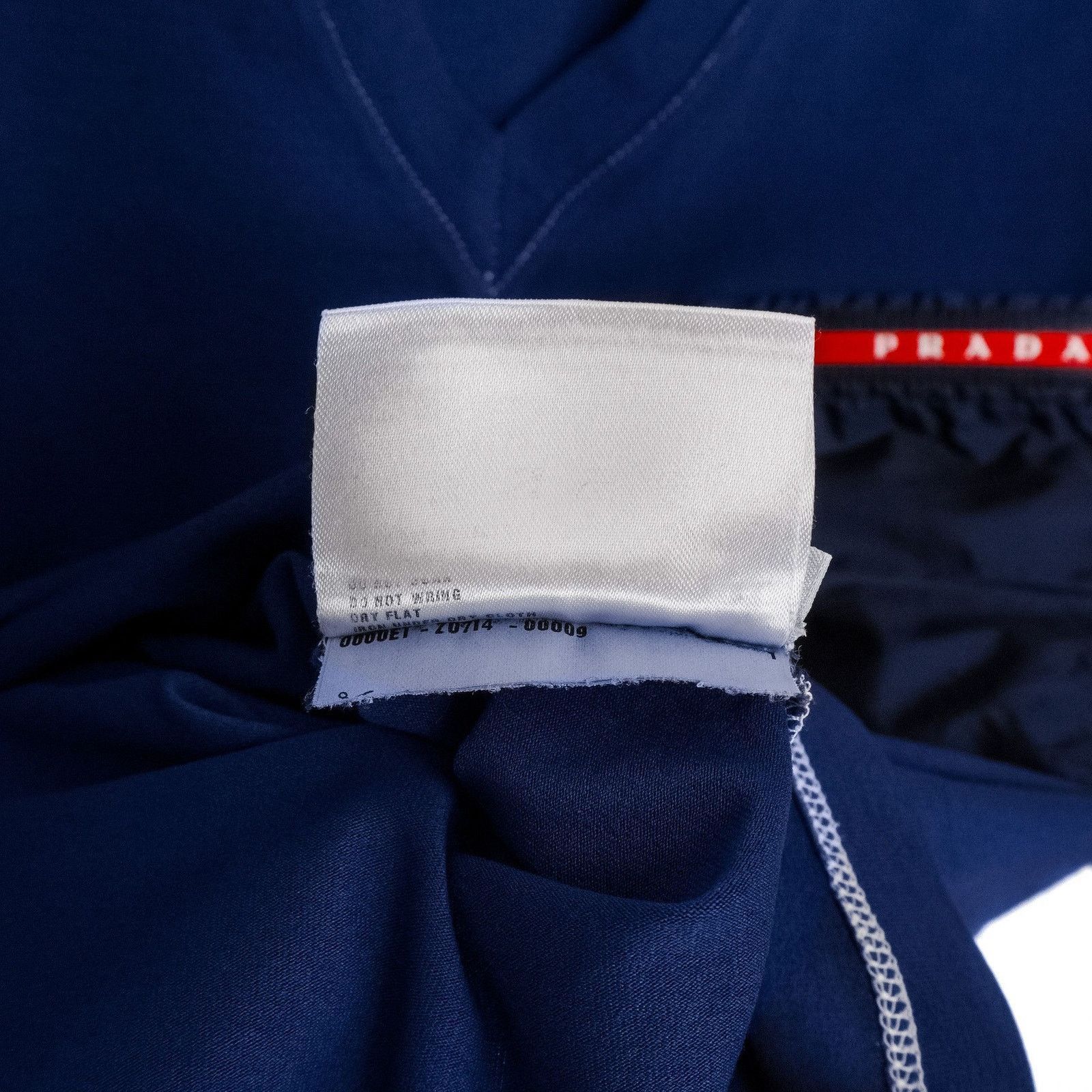 Prada Prada Linea Rossa Red Tab Logo Nylon Pocket Tee Shirt Size US S / EU 44-46 / 1 - 9 Thumbnail