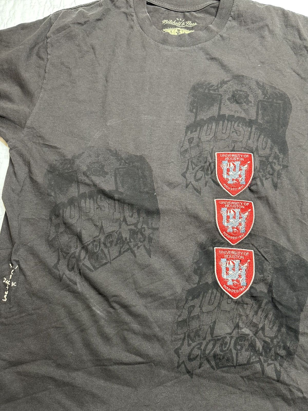 Mitchell & Ness × NCAA × Travis Scott TRAVIS SCOTT MITCHELL NESS COLLAB TEE/ HOUSTON LARGE NEW Size US L / EU 52-54 / 3 - 2 Thumbnail
