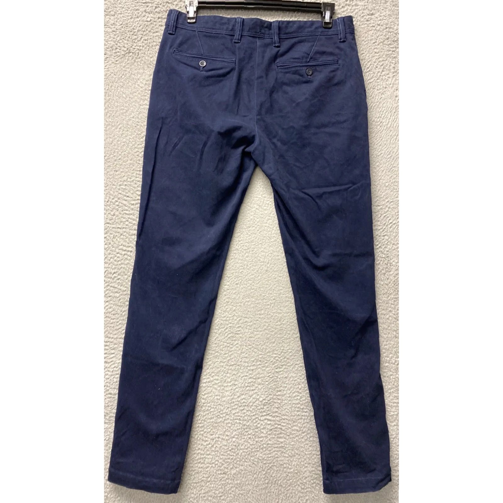 Banana Republic VINTAGE? No. Banana Republic Pants Men Chino Casual 33x34 Navy Blue Regular Straight Leg 34 Inseam Preppy Mens 107-28 Size US 33 - 7 Thumbnail