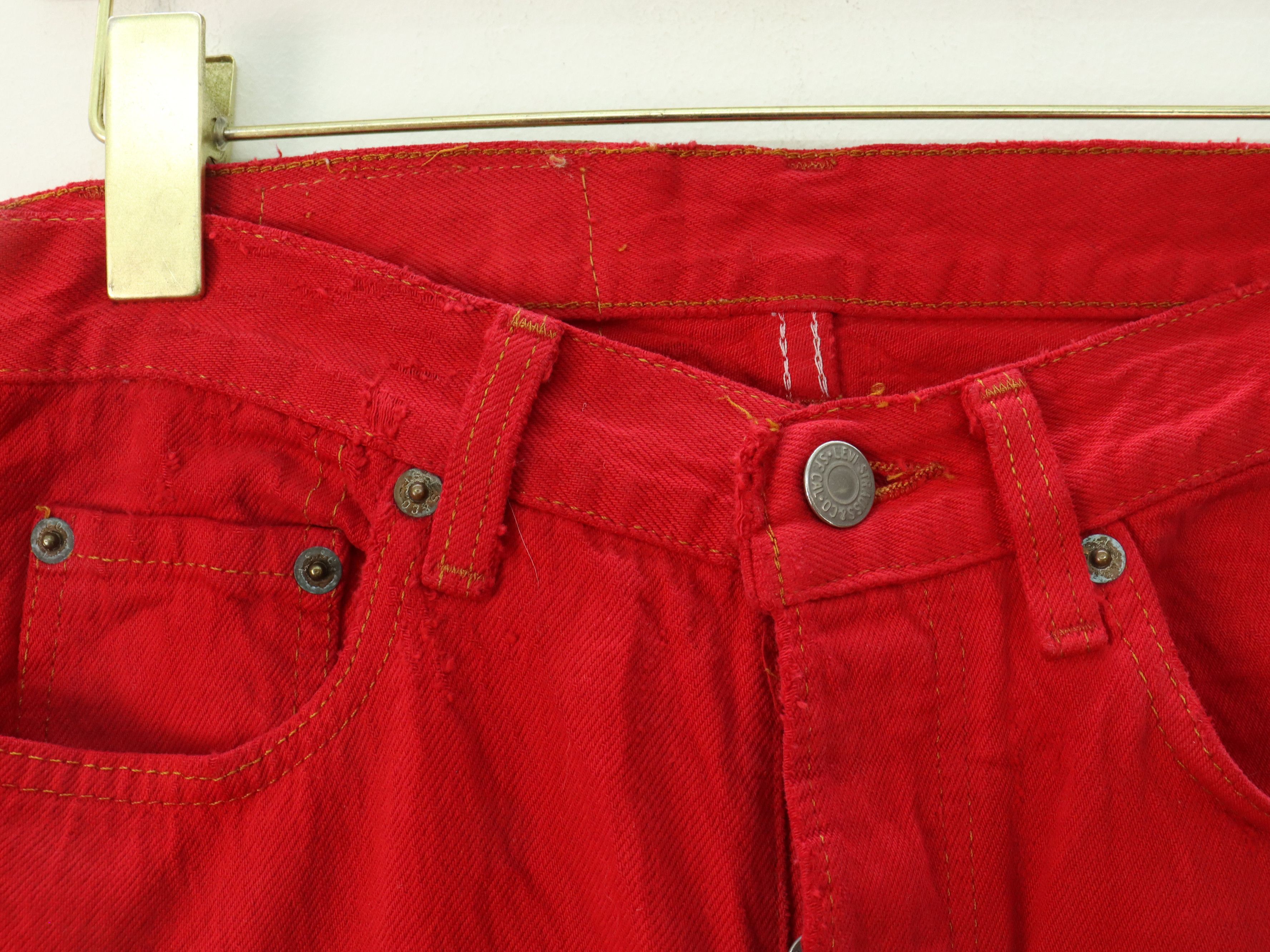 Levi's × Vintage Vtg. Levis 501 Red Distressed Jeans MADE IN USA Size US 28 / EU 44 - 9 Thumbnail