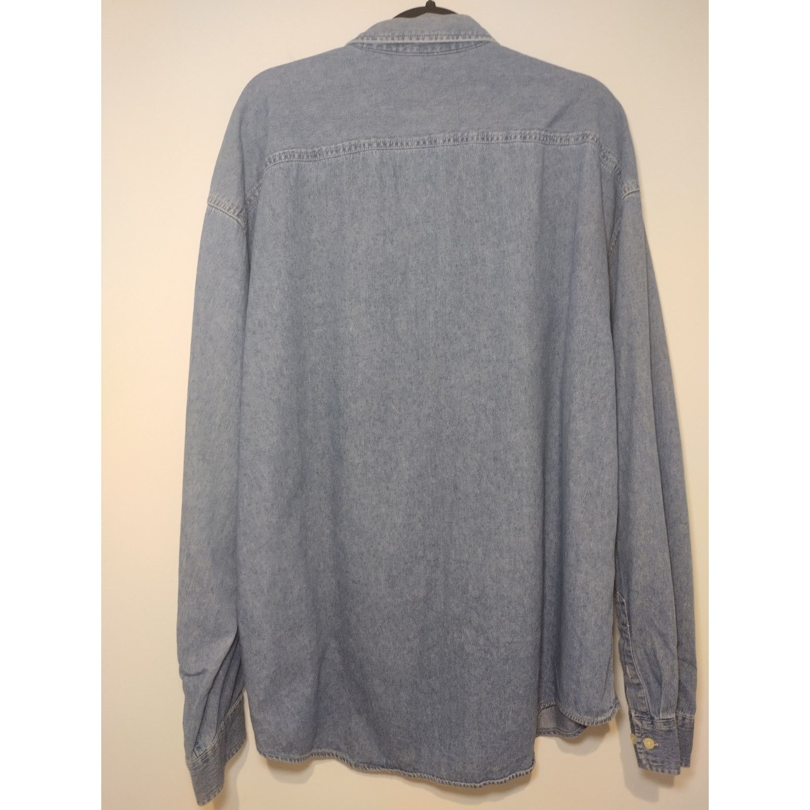 Old Navy Old Navy Mens Shirt Long Sleeves Button Down Pockets Denim Size US XXL / EU 58 / 5 - 6 Thumbnail