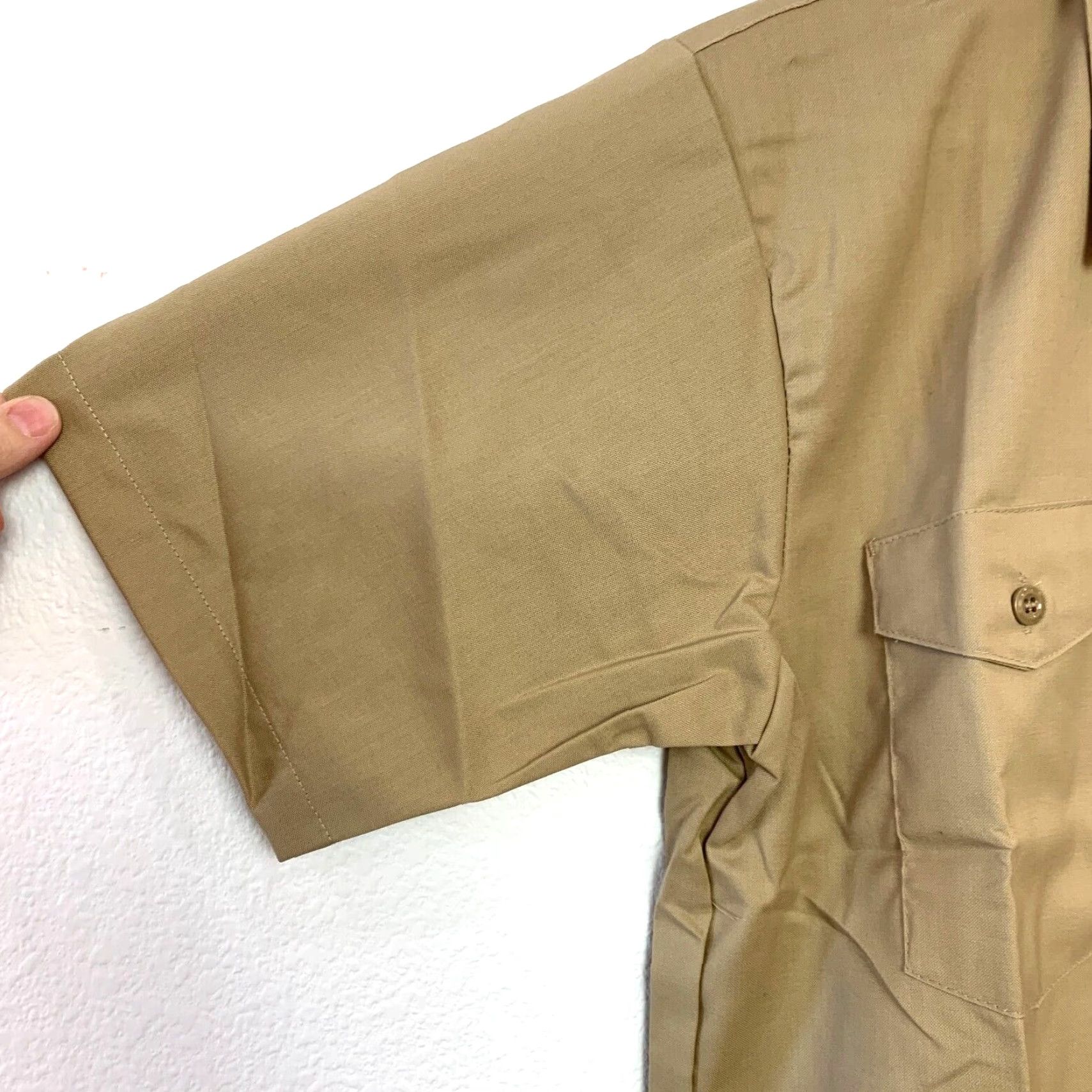 Lee VINTAGE Lee Prest Deadstock Short Sleeve Khaki Work Shirt Medium 15 15 1/2 M Mens Size US M / EU 48-50 / 2 - 2 Thumbnail