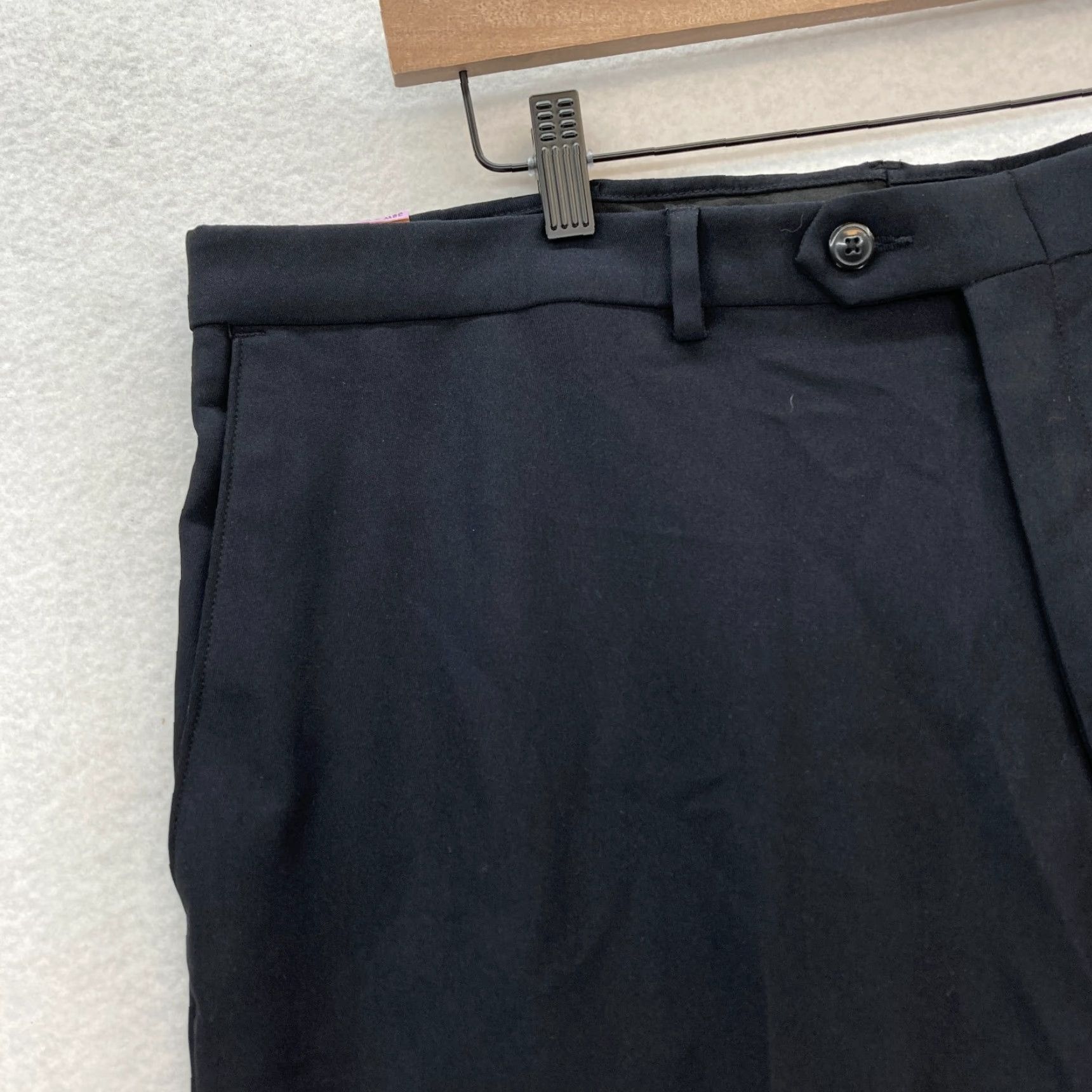 Haggar Haggar Essentials Dress Pants Mens 38x30 Black Microfiber Relaxed Straight NWT Size US 38 / EU 54 - 3 Thumbnail