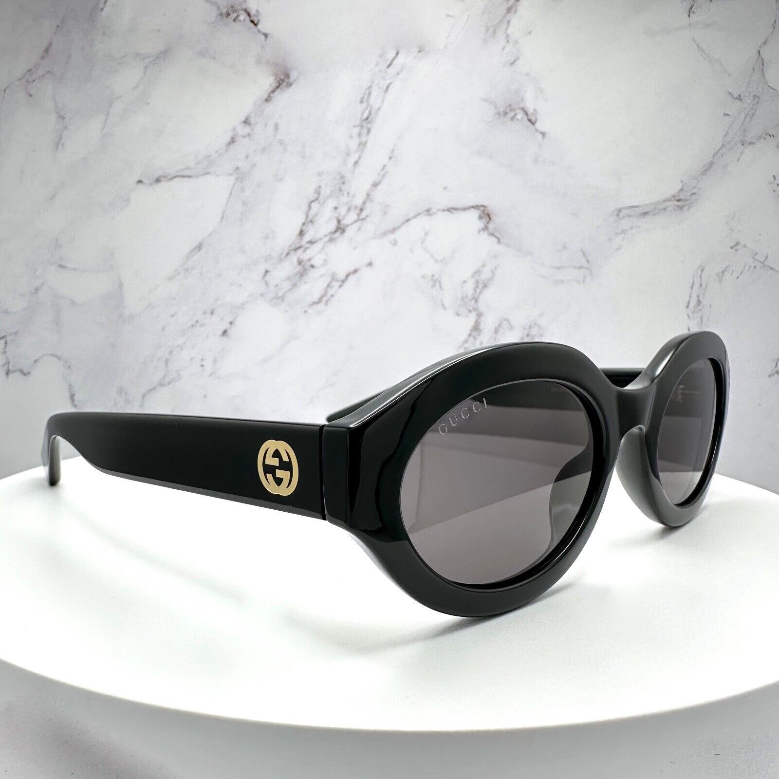 Gucci New GUCCI Sunglasses Black Oval Gold Interlocking GG Size ONE SIZE - 2 Thumbnail