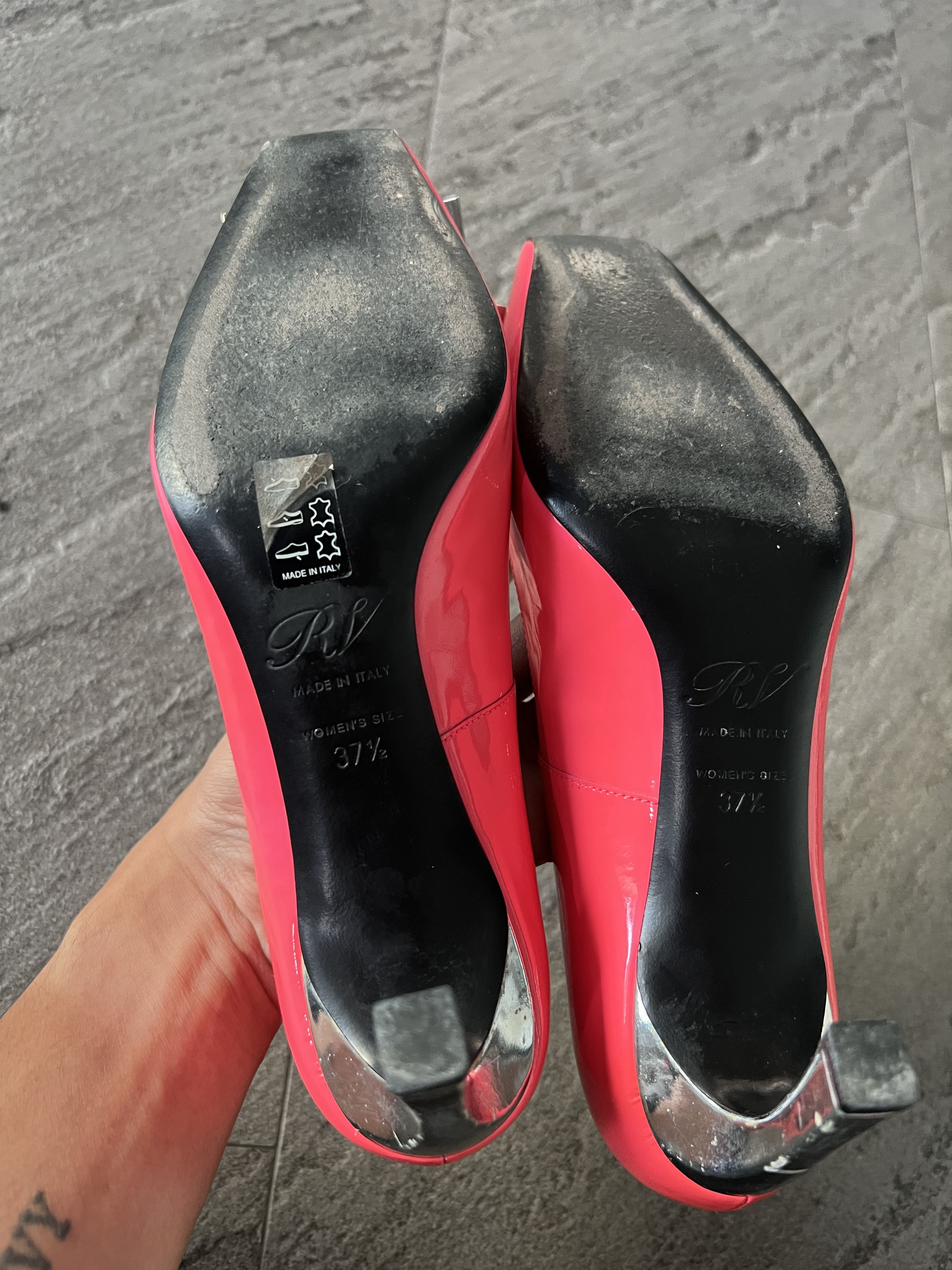 Roger Vivier Roger Vivier Belle Vivier Pink Patent Heels 37.5 Size US 7.5 / IT 37.5 - 10 Thumbnail