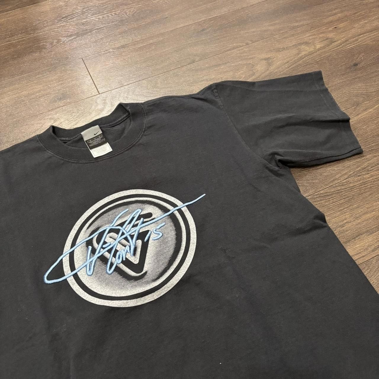 Nike Vintage rare Nike Vince Carter embroidered t shirt 00s M Size US M / EU 48-50 / 2 - 1 Thumbnail