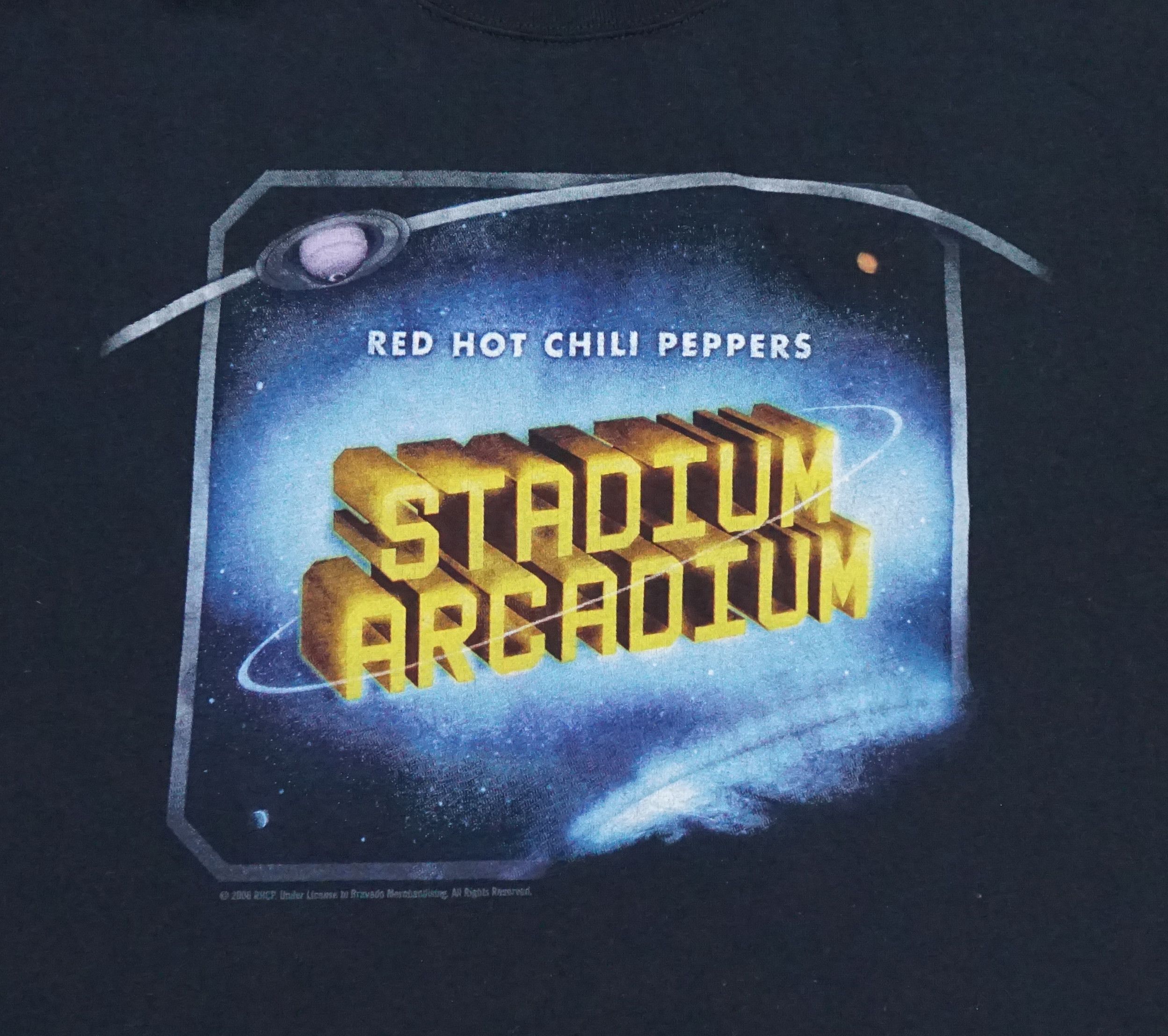 Band Tees × Vintage 00's Red Hot Chilli Peppers "Stadium Arcadium Tour" T-shirt Size US L / EU 52-54 / 3 - 2 Thumbnail