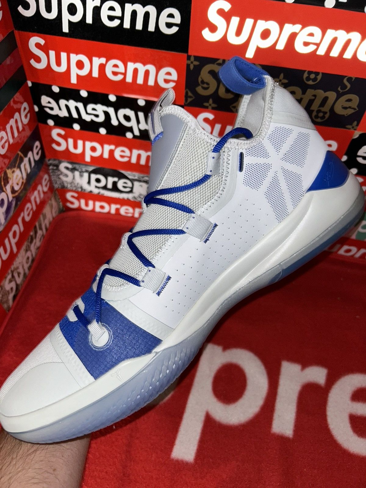 Nike Nike Kobe AD 2 Exodus University of Kentucky PE Sample NEW Size US 15 / EU 48 - 9 Thumbnail