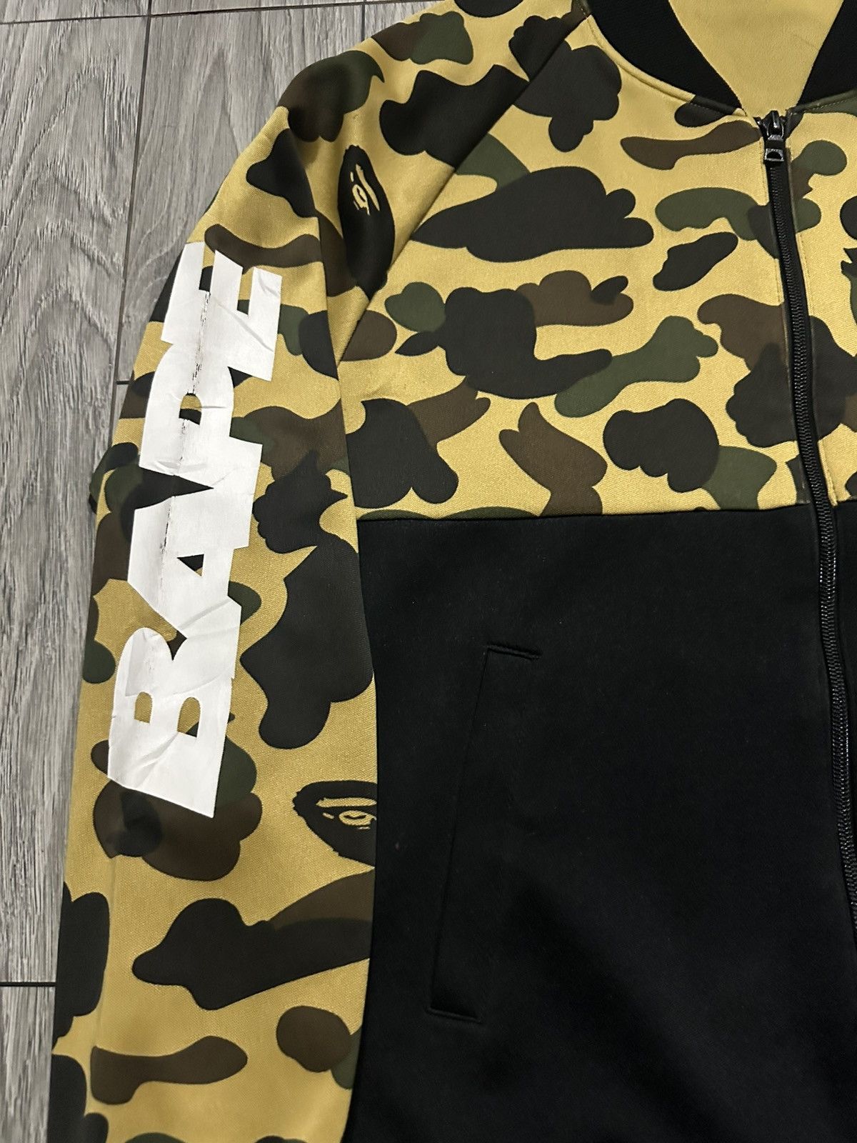Bape BAPE TRACKTOP CAMO Size US M / EU 48-50 / 2 - 4 Thumbnail