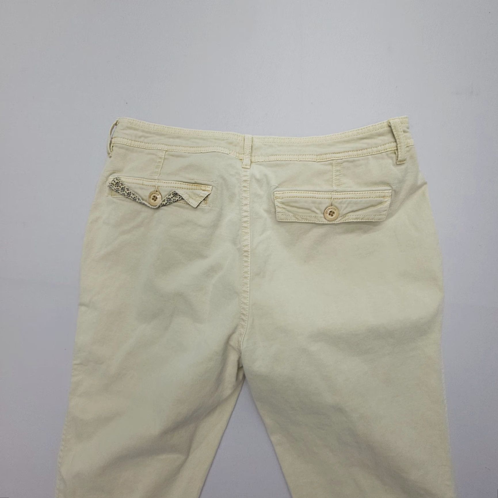 Gramicci Gramicci Slim Pants Womens 6 Light Yellow Cotton Hiking Outdoor Chino Slim Low Rise 30in Inseam Pockets Size 28" / US 6 / IT 42 - 3 Thumbnail