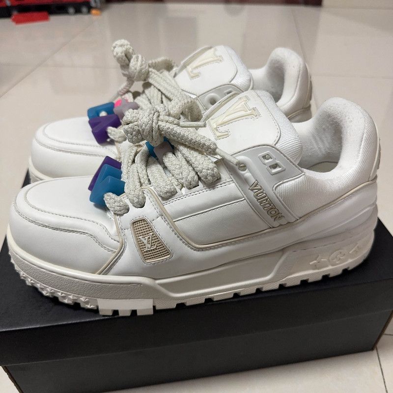 Louis Vuitton Louis Vuitton Trainer Maxi Low-Top Fashion Sneakers 0079 Size US 10.5 / EU 43-44 - 1 Thumbnail
