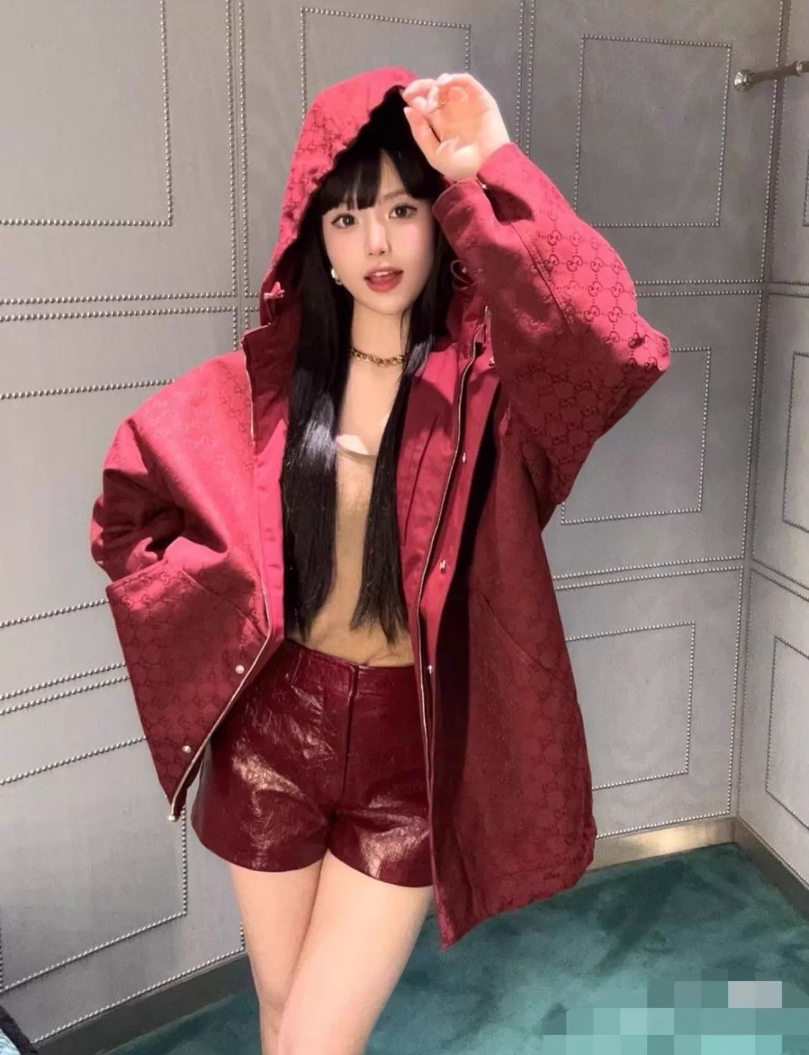 Gucci Gucci GG Print Angora Red Oversized Hooded Jacket Size M / US 6-8 / IT 42-44 - 2 Thumbnail