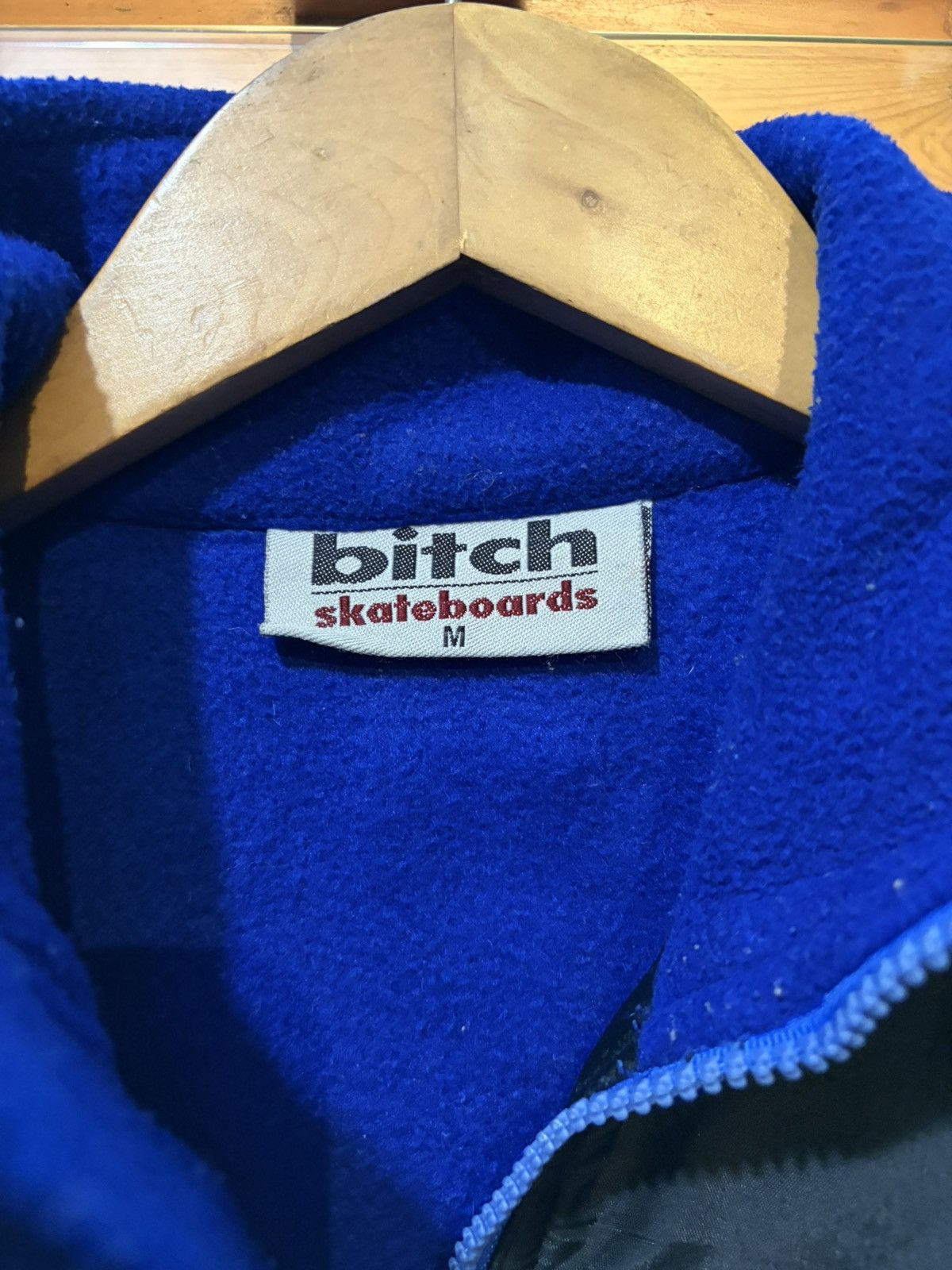 Hook-Ups Vintage 2000s Bitch Skateboards Fleece Jacket Size US L / EU 52-54 / 3 - 3 Thumbnail