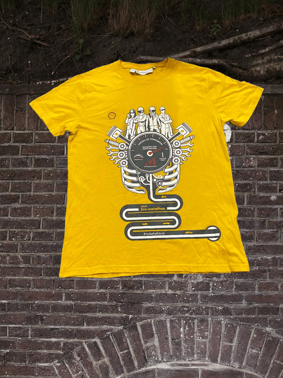 Marlboro Y2K T-shirt Marlboro big print yellow Vintage Size US M / EU 48-50 / 2 - 1 Thumbnail