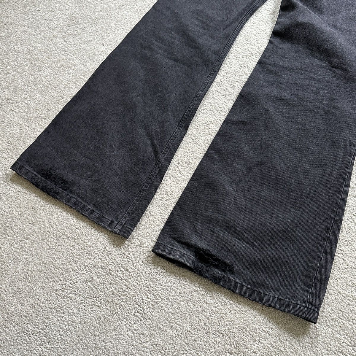 Balenciaga FW22 LOST TAPES SOFT JAPANESE FLARED DENIM Size US 32 / EU 48 - 6 Thumbnail