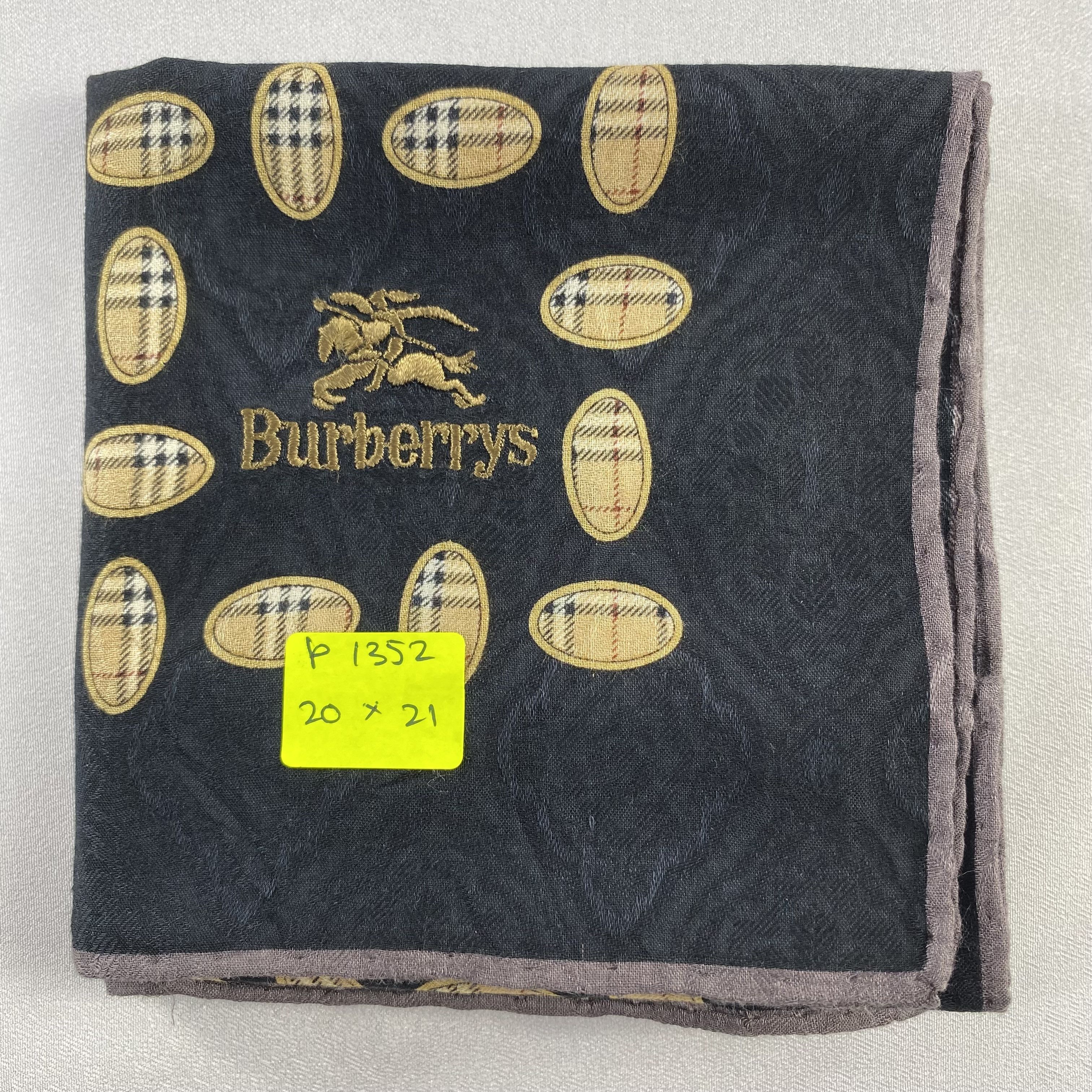 Burberry × Vintage Burberry Handkerchief / Neckerchief / Bandana-P1352 Size ONE SIZE - 5 Thumbnail