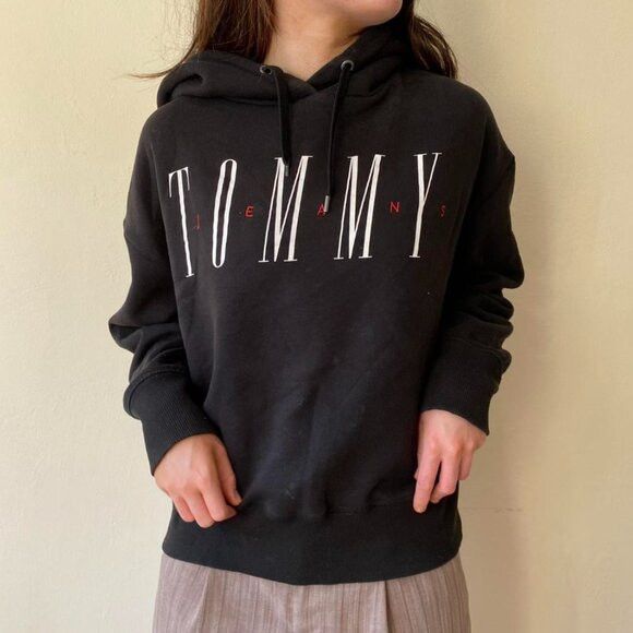Tommy Jeans Tommy Jeans Women's Essential Logo Hoodie Black M Size M / US 6-8 / IT 42-44 - 1 Thumbnail