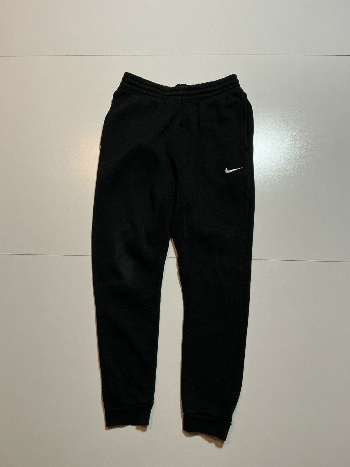 Nike Nike Sportswear Black Club Fleece Swoosh Jogger Sweatpants Size US 30 / EU 46 - 2 Thumbnail