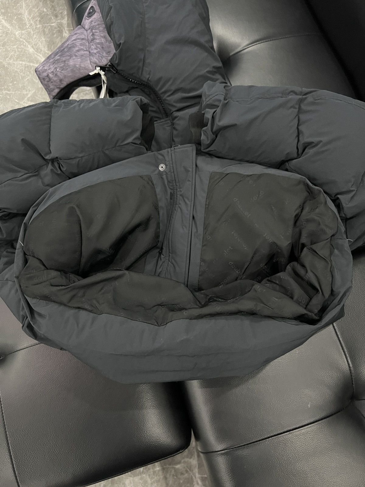 Doublet Doublet FW23 Runway “Canadian Mouse” Mask Down Jacket Size US L / EU 52-54 / 3 - 13 Thumbnail