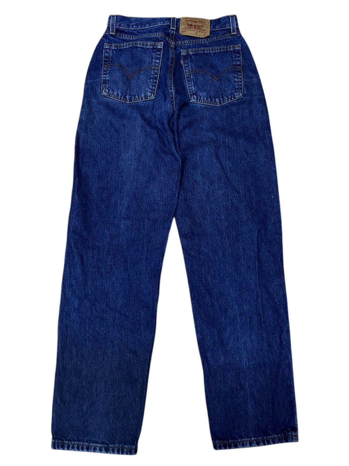 Vintage Levis 560 Loose Fit Straight Leg (Size 28)