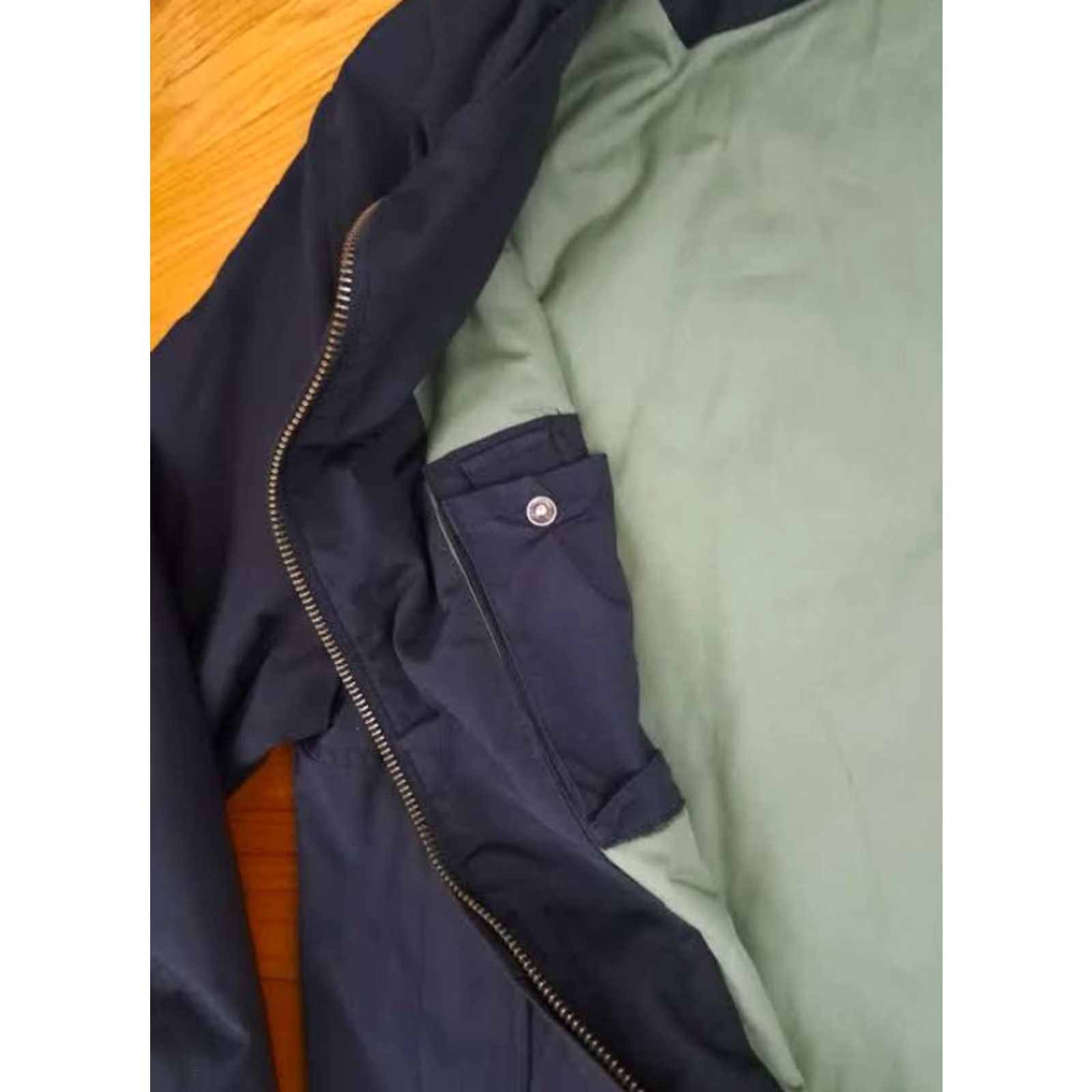 Gap Gap Jacket XL Navy Full Zip Lightly Insulated Pockets Canvas Bomber Jacket Men Regular Size XL Spring Vintage No Size US XL / EU 56 / 4 - 5 Thumbnail
