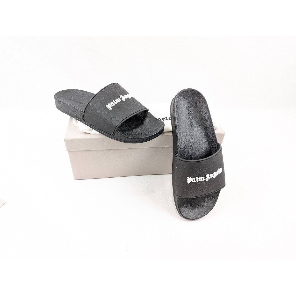 Palm Angels o1rshd1 Essential Logo Pool Sliders in Black/White Size US 8 / EU 41 - 19 Thumbnail