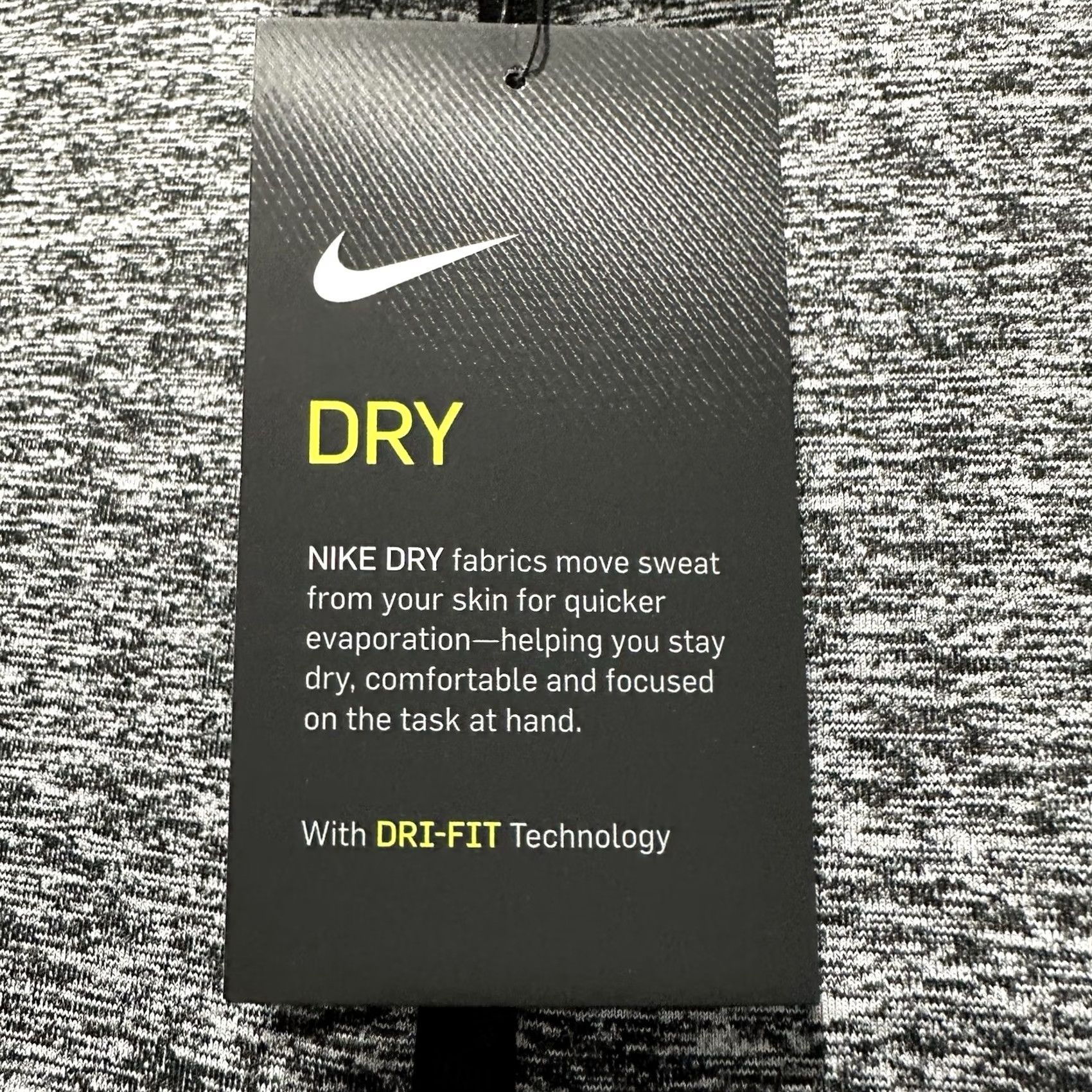 Nike Nike Dri-Fit Element 1/2 Zip Top Womens M Gray Heather Pullover 897021-011 Size M / US 6-8 / IT 42-44 - 4 Thumbnail