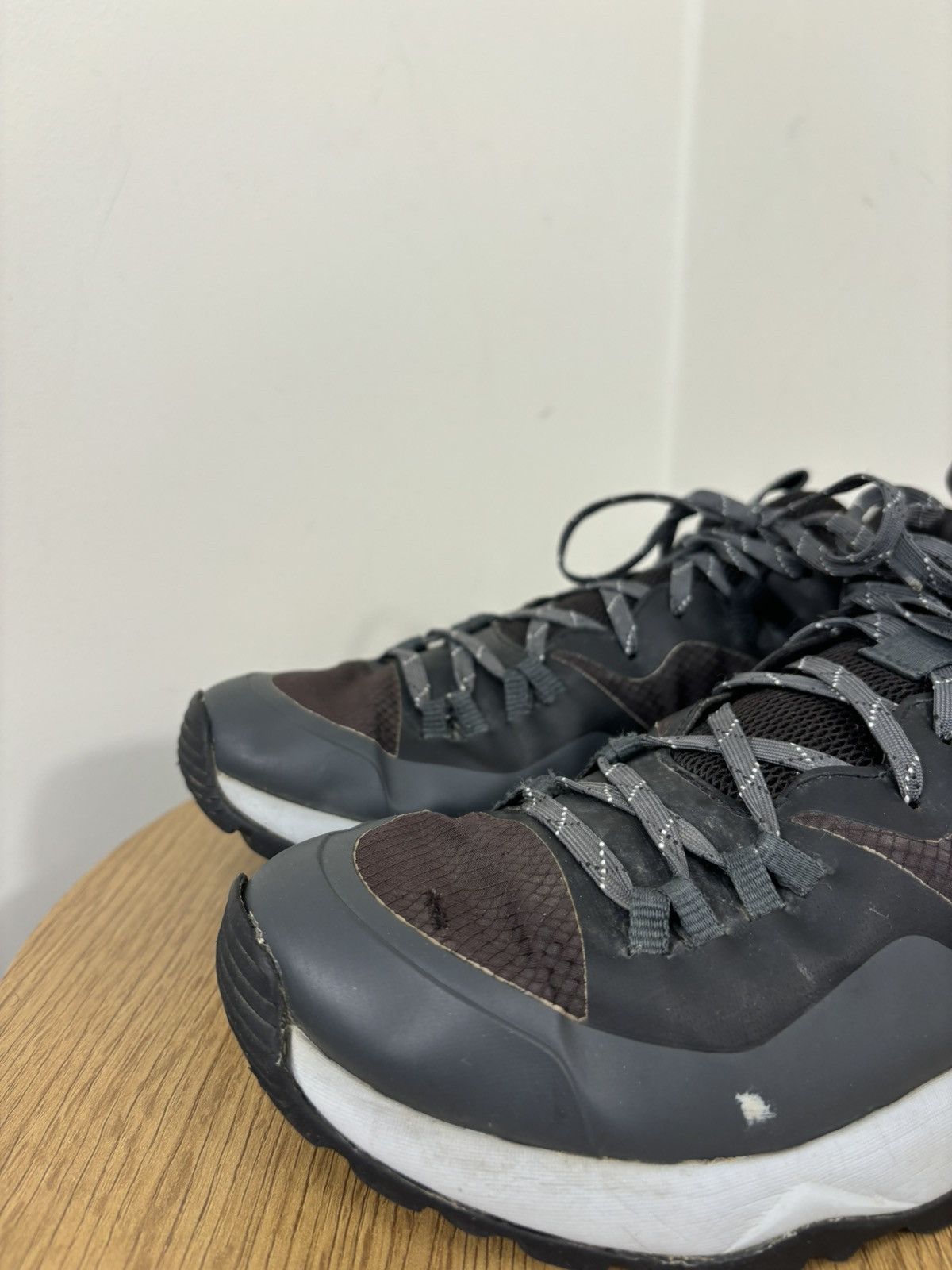 The North Face The North Face Outdoor Trail Hiking Sneakers Shoes Size US 9 / EU 42 - 8 Thumbnail