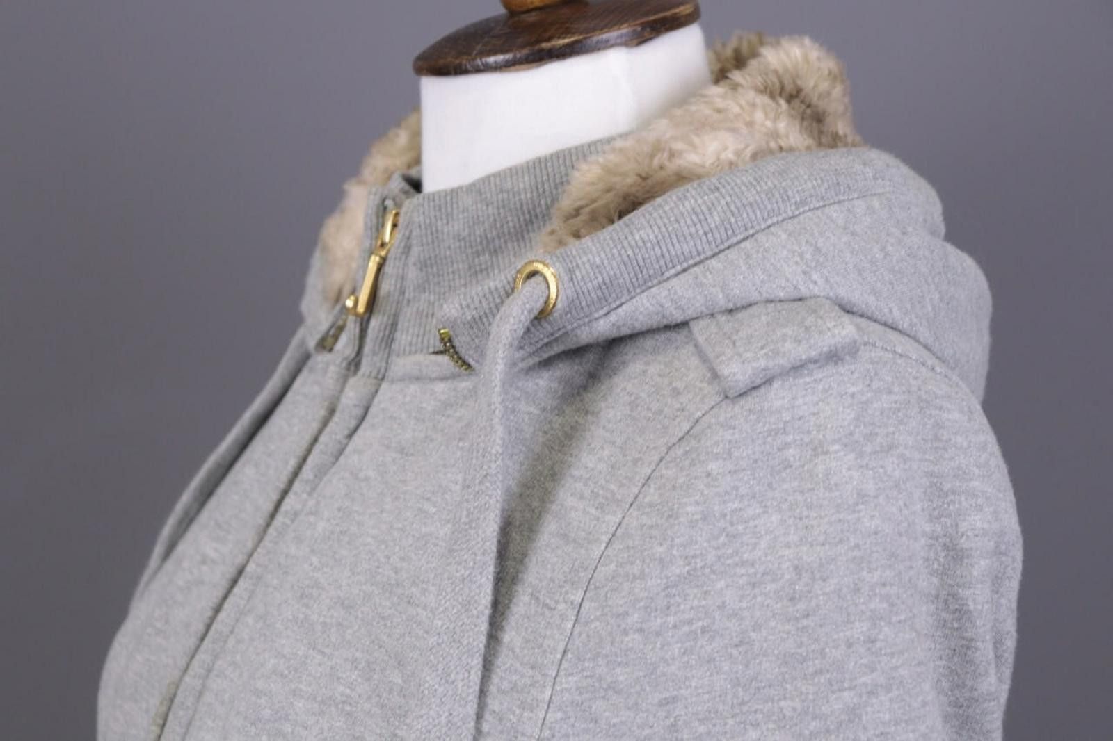Juicy Couture Jeans Juicy Couture Los Angeles Gray Faux Fur Jacket Size M Size M / US 6-8 / IT 42-44 - 10 Thumbnail