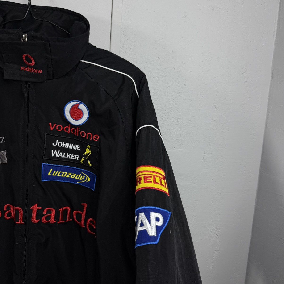 Mercedes-Benz Vintage Mercedes benz Vodafone Racing Jaclet Size US L / EU 52-54 / 3 - 6 Thumbnail