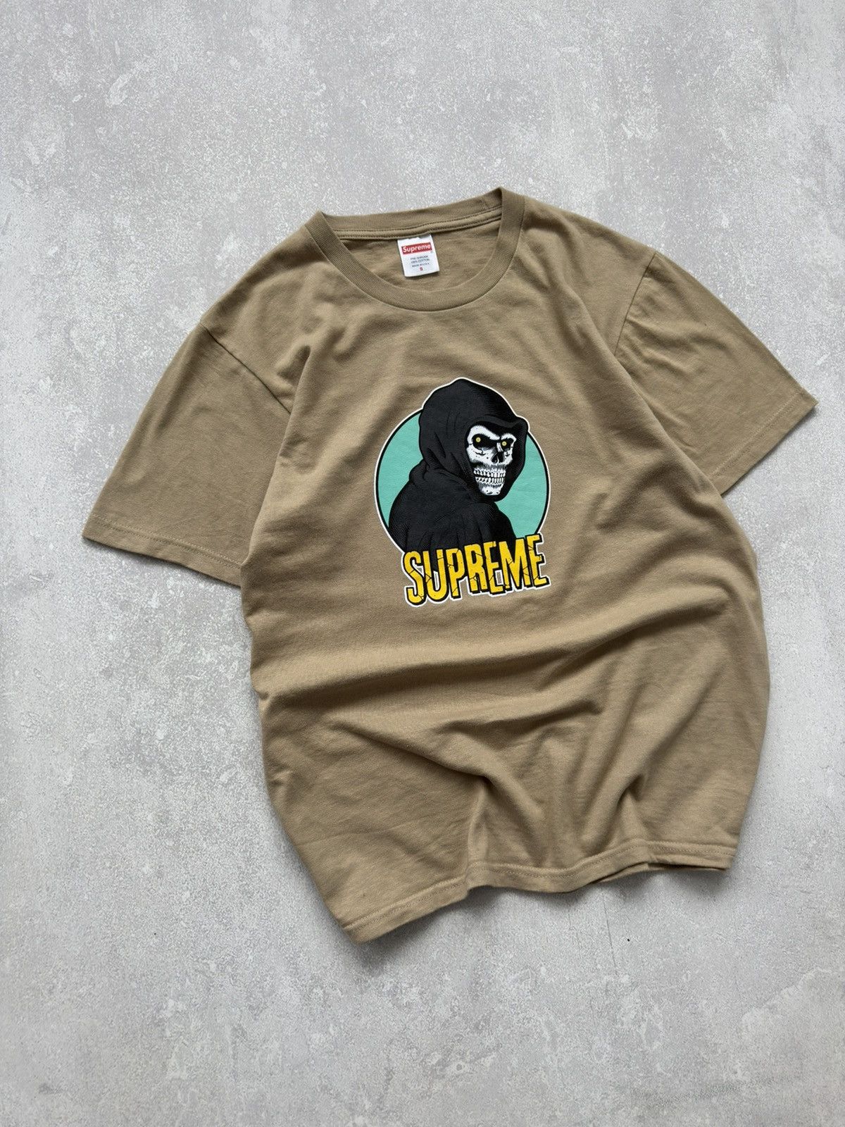 Supreme × Vintage Supreme Reaper Skull Dusty Begie Tee Shirt SS23 Size US S / EU 44-46 / 1 - 2 Thumbnail